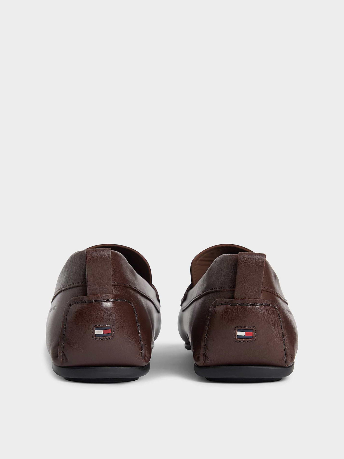 Мокасини Tommy Hilfiger HILFIGER COIN LTH DRIVER модель FM0FM05925-GV0 Фото