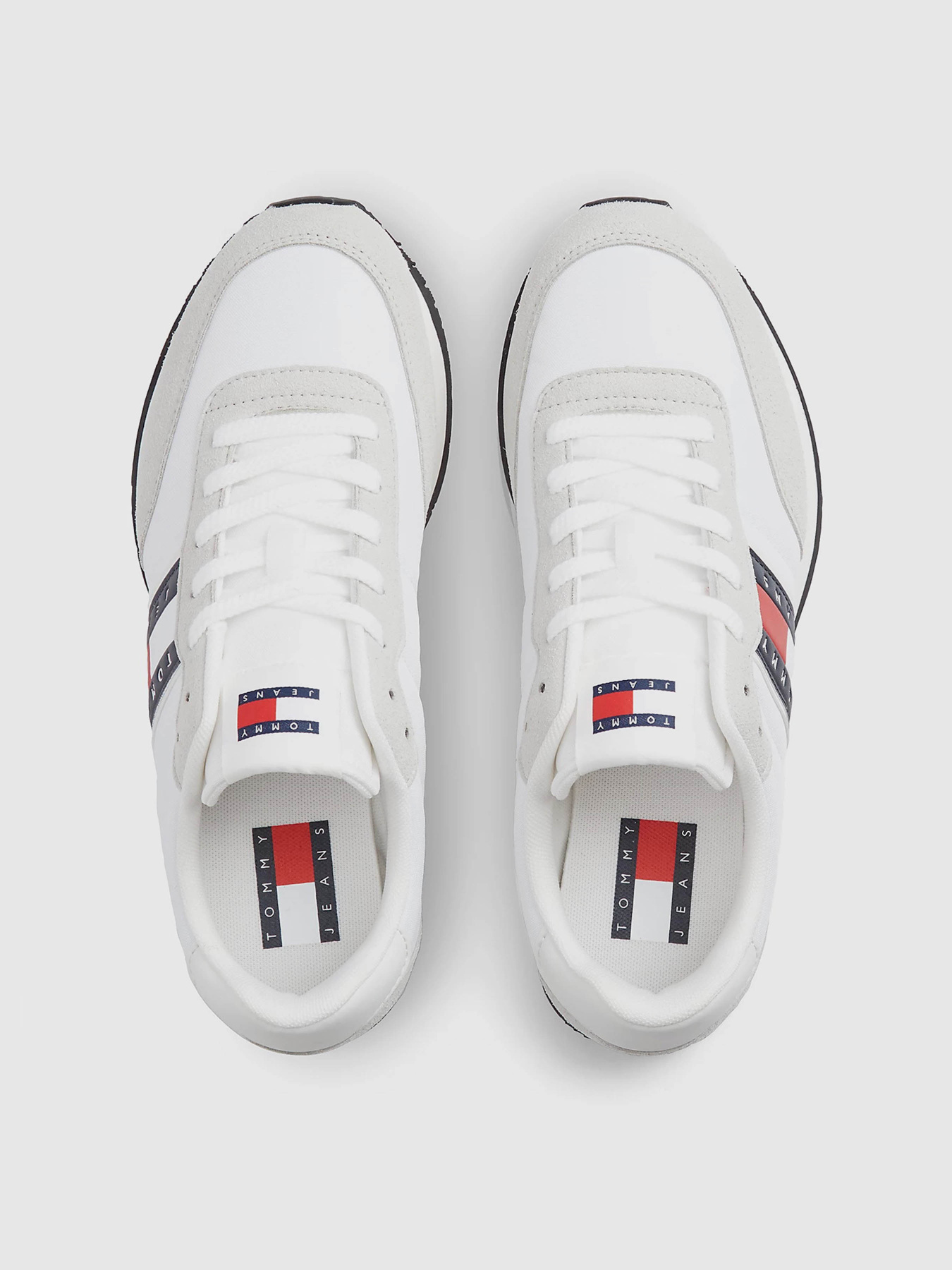 Tommy Hilfiger модель EM0EM01709-YBL Фото