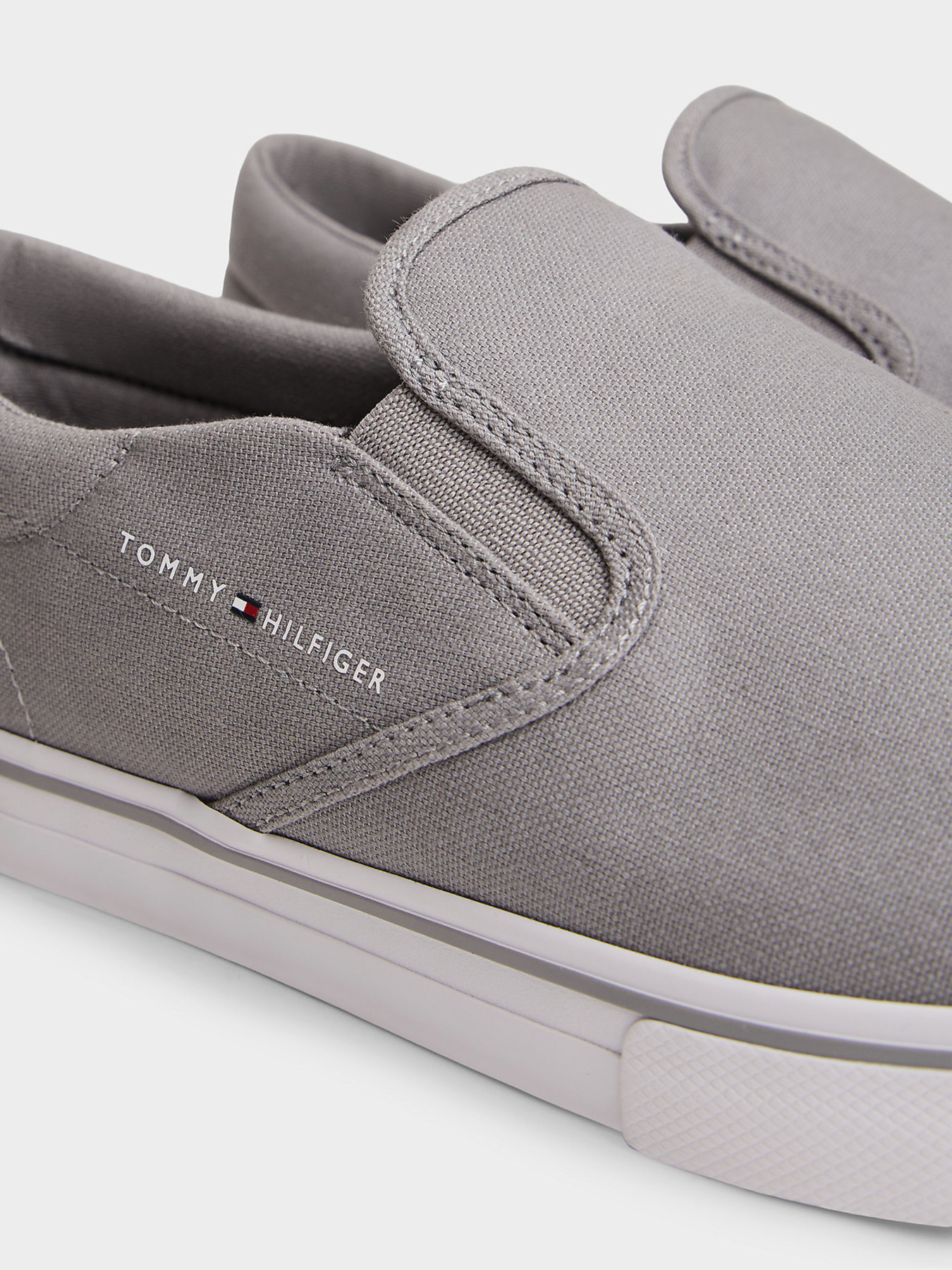 Слипоны и мокасины Tommy Hilfiger VULC CORE SLIP ON модель FM0FM05689-PRY Фото