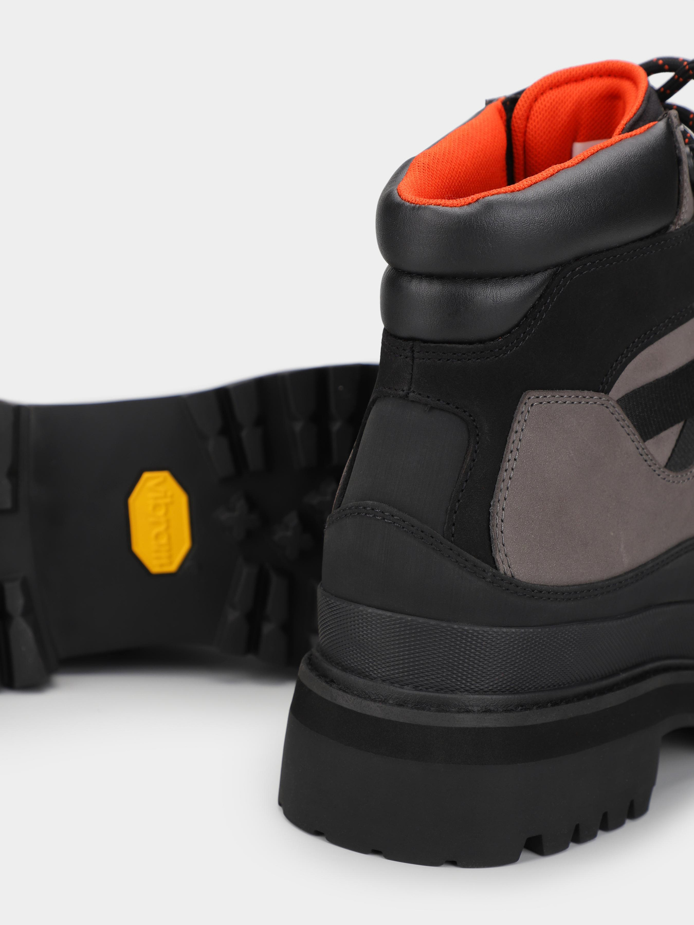 Ботинки Timberland Vibram GORE-TEX модель TB0A5U7H033 Фото