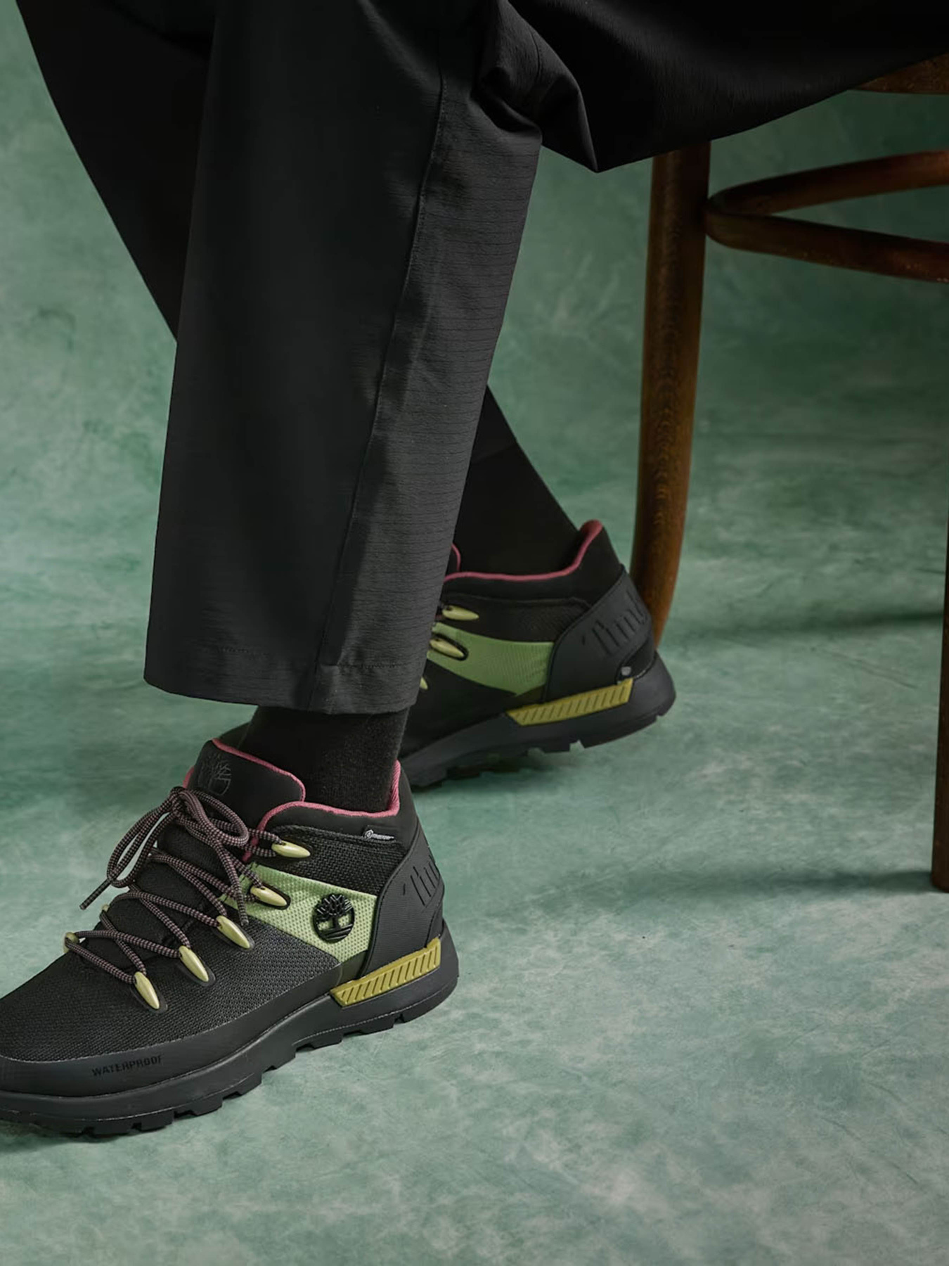 Ботинки Timberland Sprint Trekker Mid Lace-Up Waterproof Trainer модель TB0A6CRBELL Фото