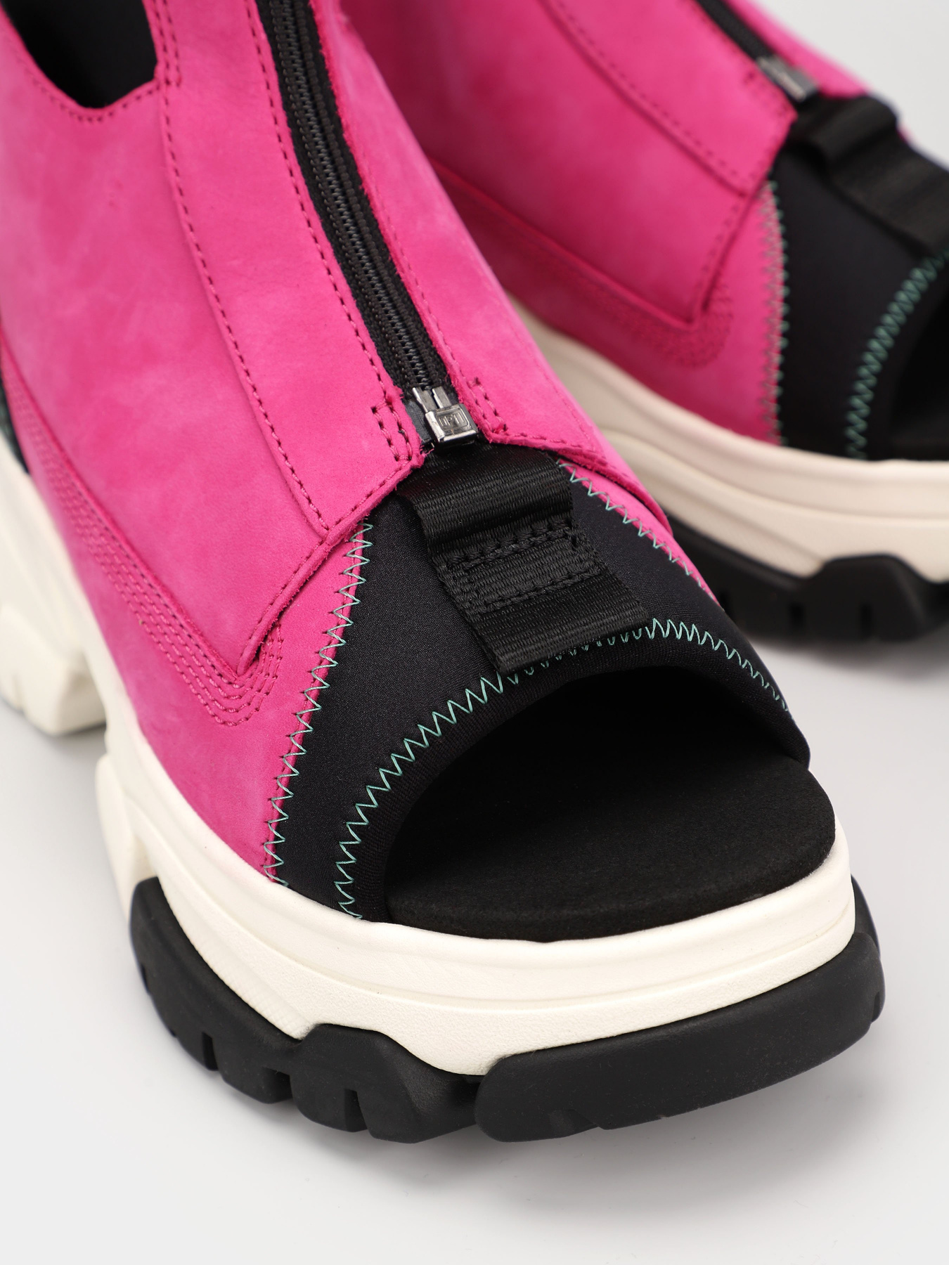 Сандалии Timberland Adley Way модель TB0A5W3GA45 Фото