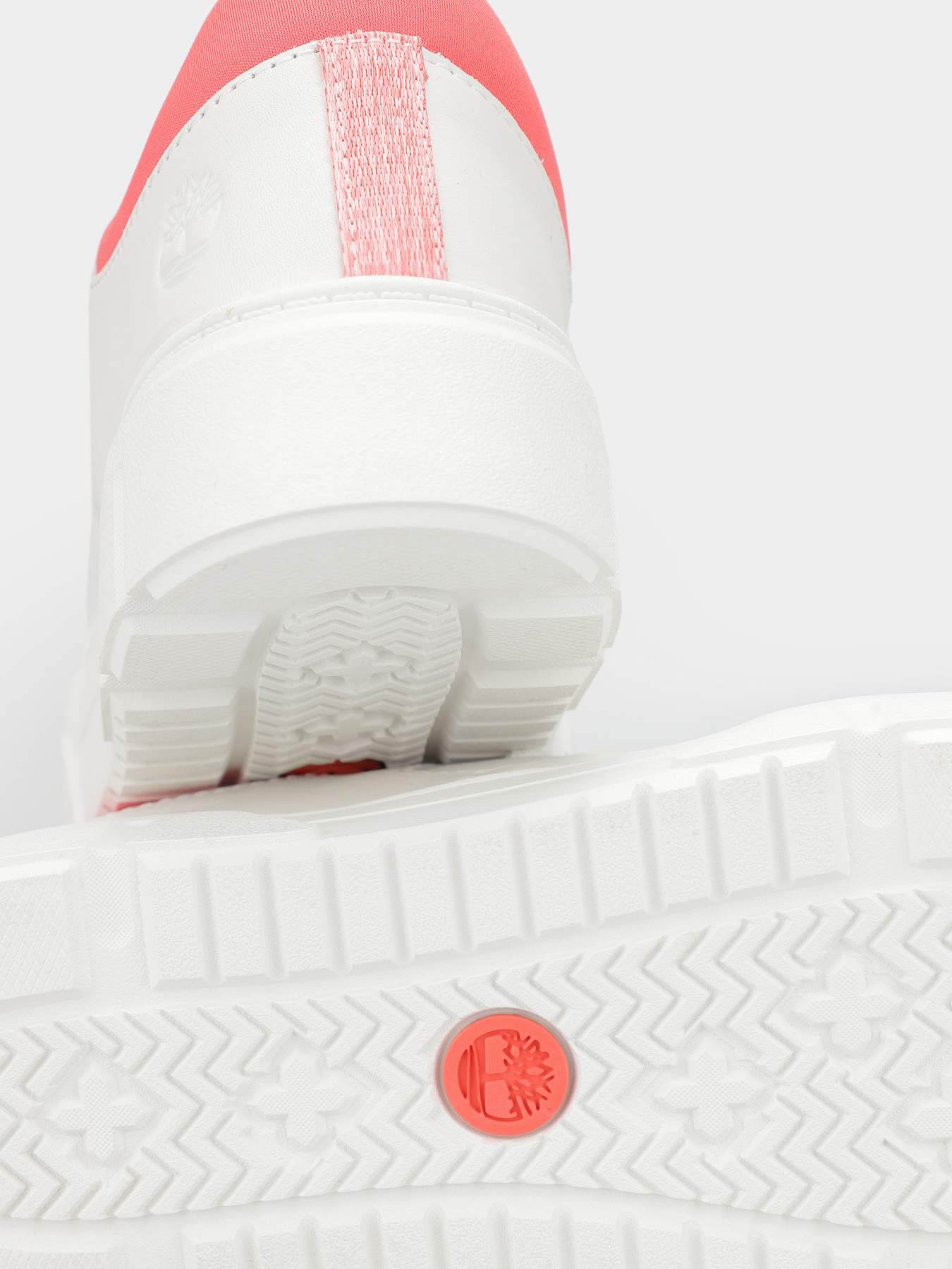 Кроссовки Timberland Laurel Court Lace-Up Low модель TB0A64J8EM2 Фото