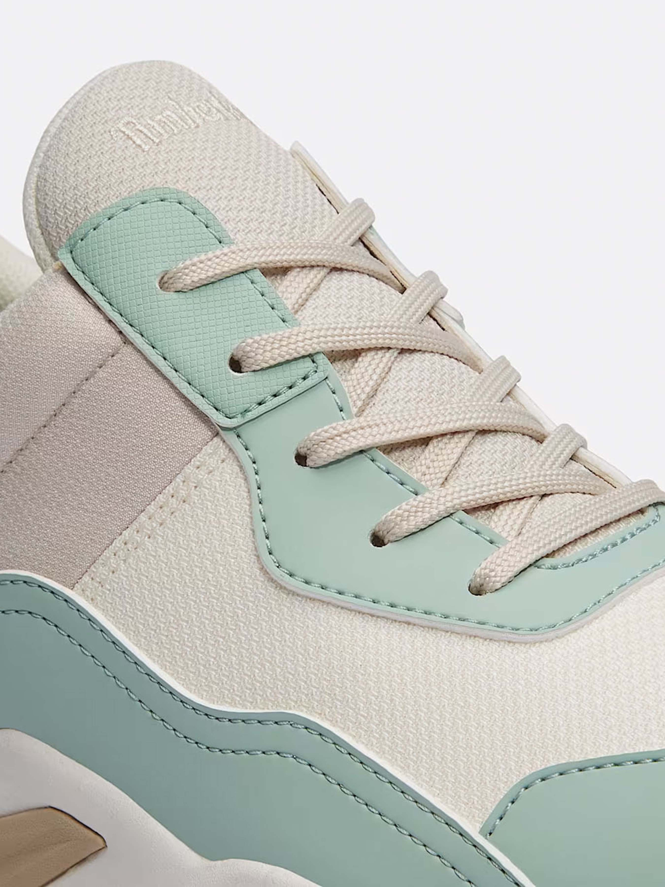 Кроссовки повседневные Timberland Delphiville модель TB0A4218EX0 Фото