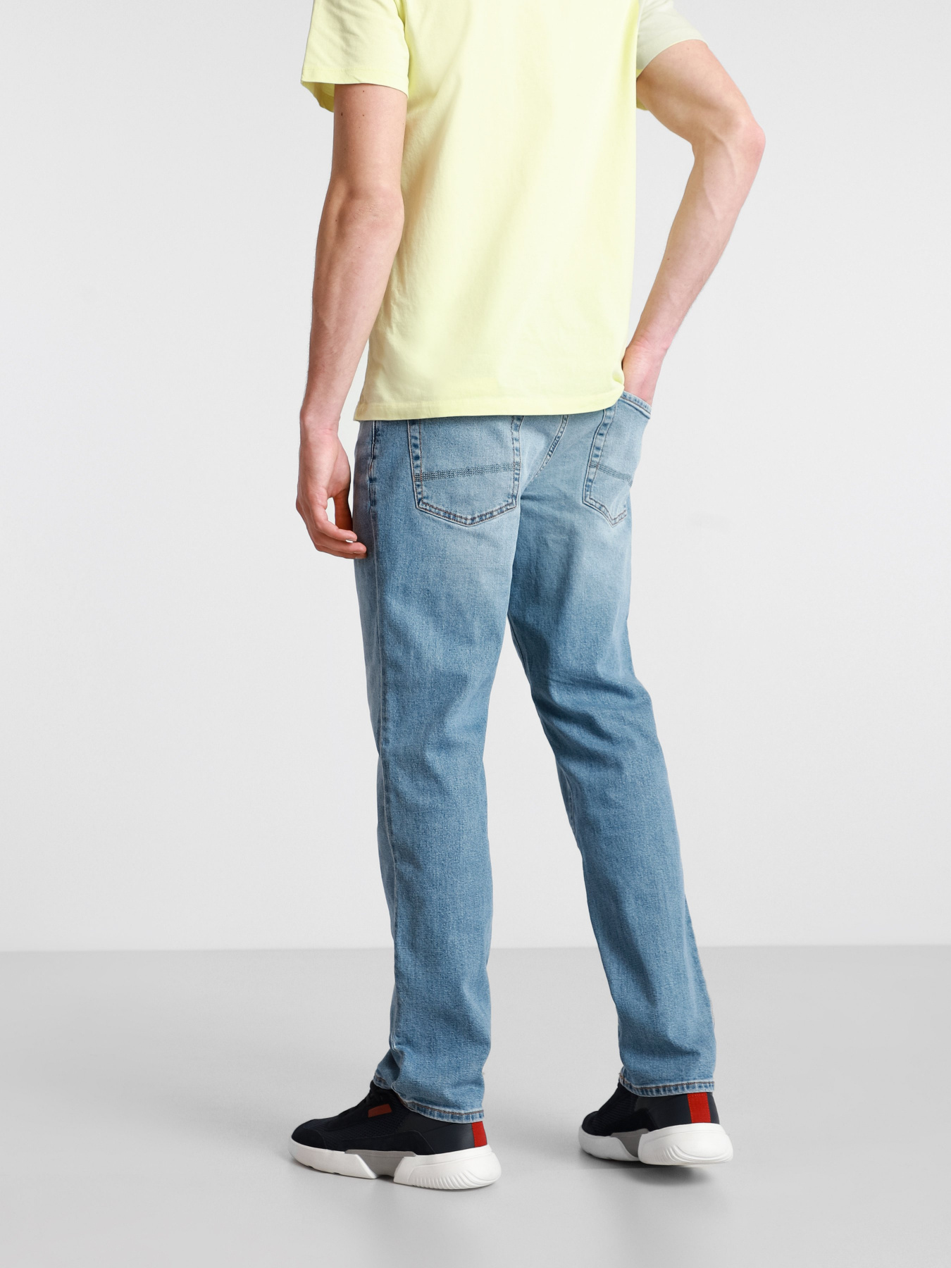 Прямые джинсы Timberland Squam Lake Straight модель TB0A2C9BBQ832 Фото