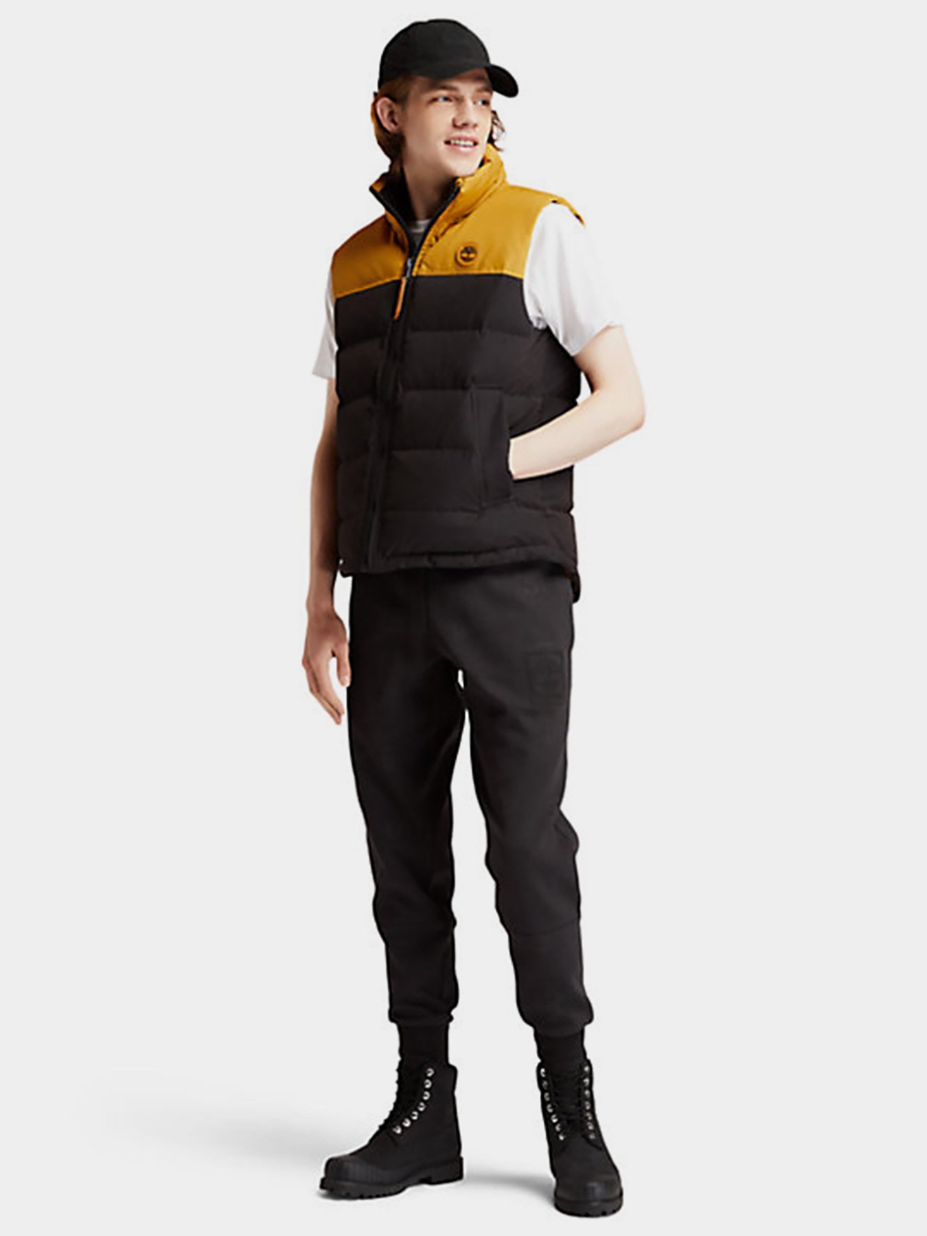 Утепленный жилет Timberland Welch Mountain Puffer Vest модель TB0A22XMP57 Утепленный жилет Timberland Welch Mountain Puffer Vest модель TB0A22XMP57 Фото