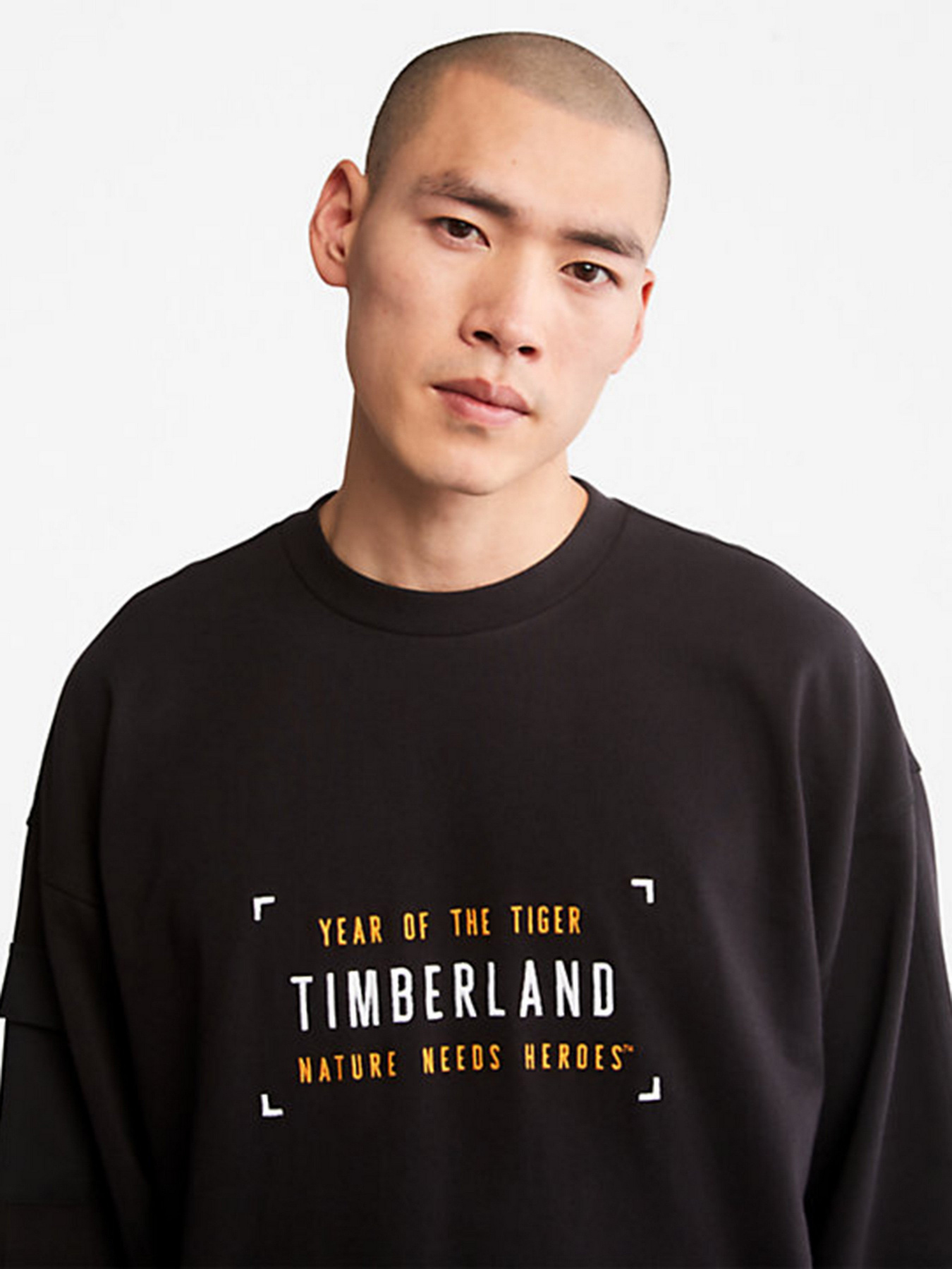 Свитшот Timberland Lunar New Year Crewneck модель TB0A27FR001 Фото