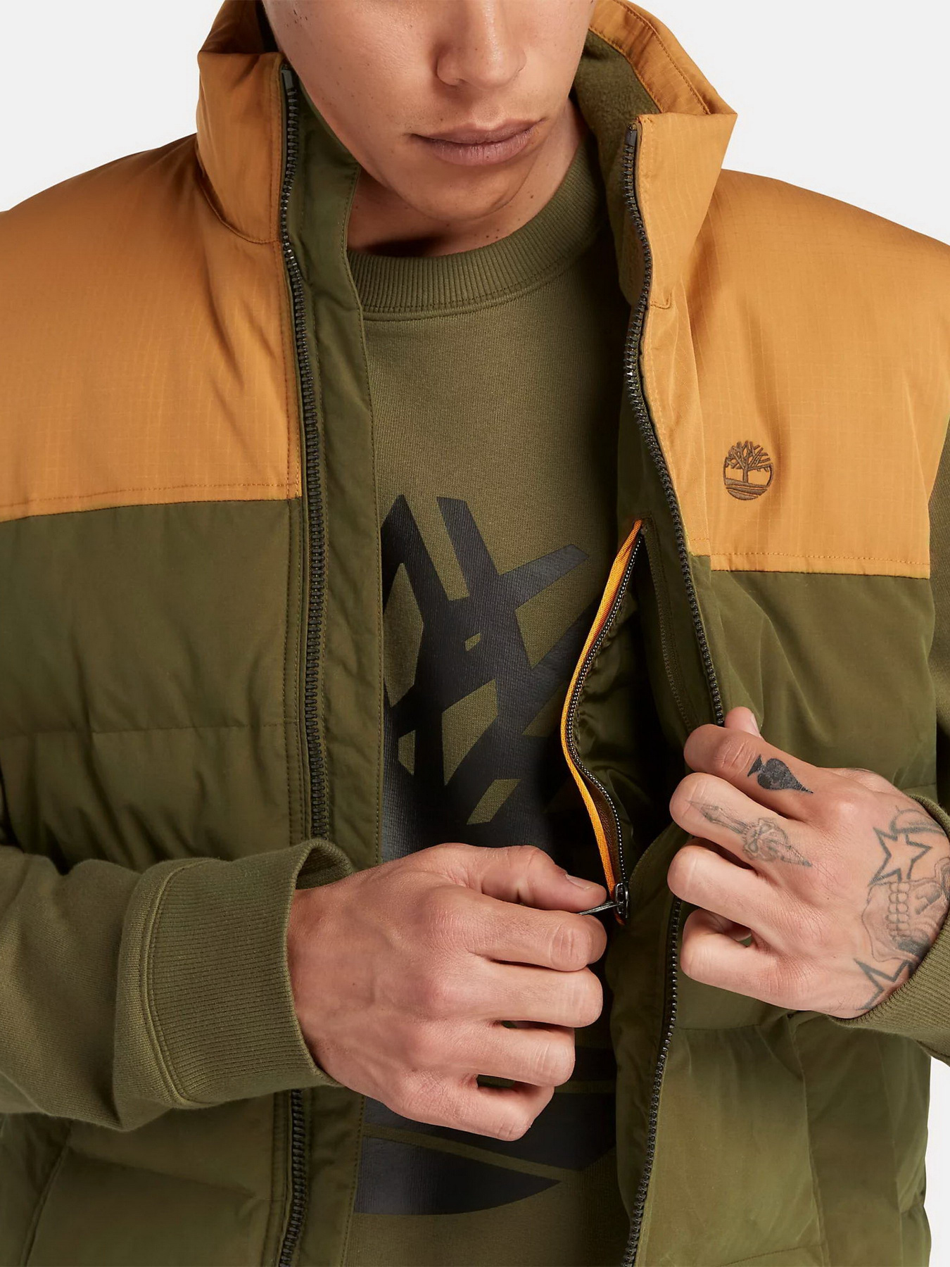 Жилет с утеплителем Timberland Welch Mountain Puffer модель TB0A22XMEB6 Фото