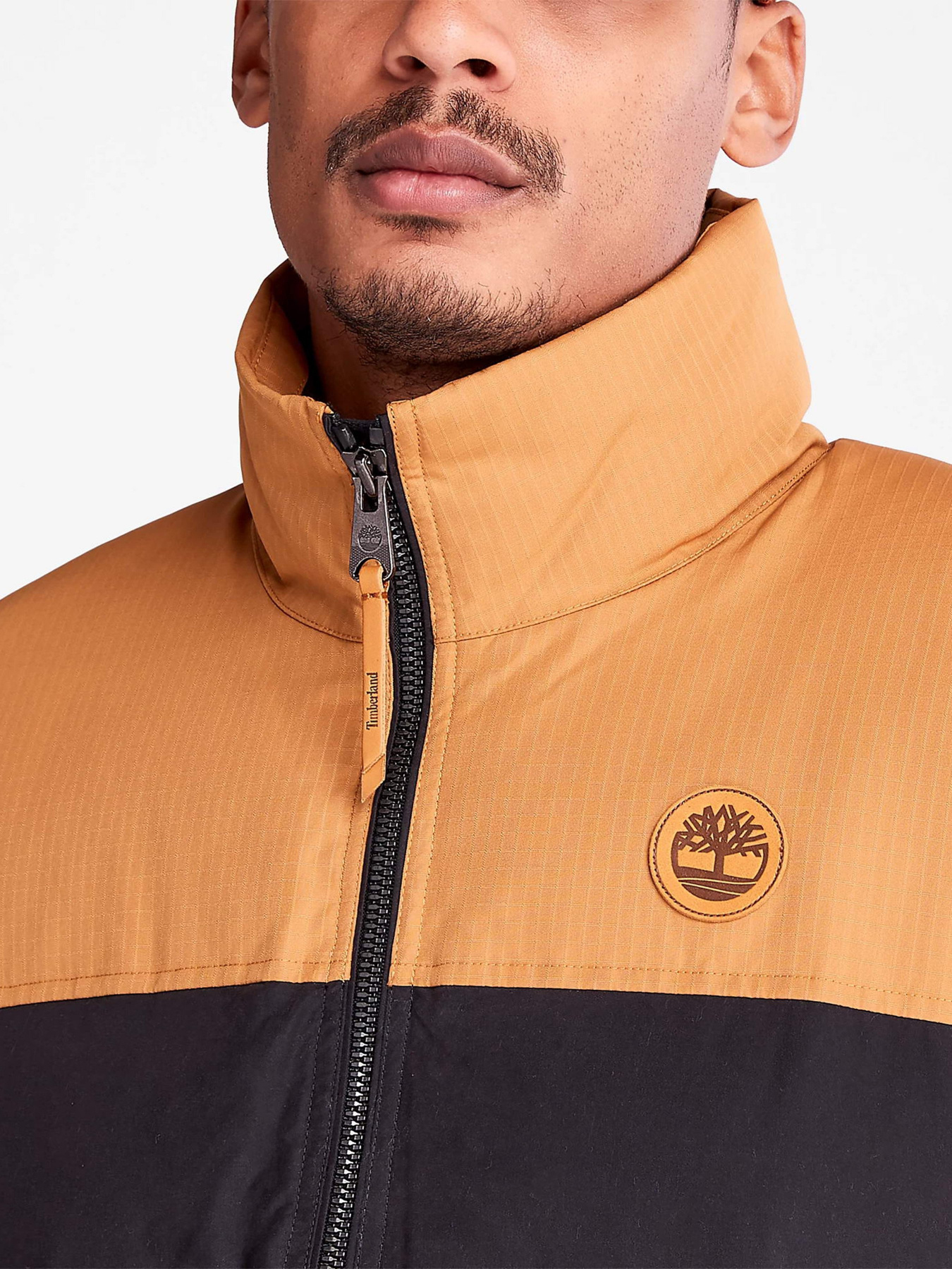 Жилет с утеплителем Timberland Welch Mountain Puffer модель TB0A22XMP57 Фото