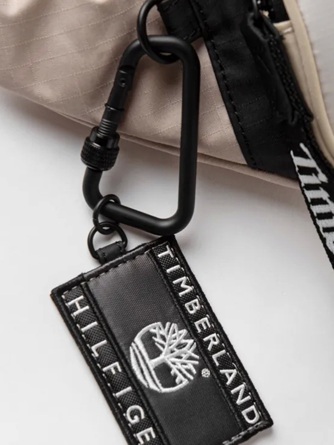 Поясна сумка Timberland x Tommy модель TB0A2K55CT2 Фото