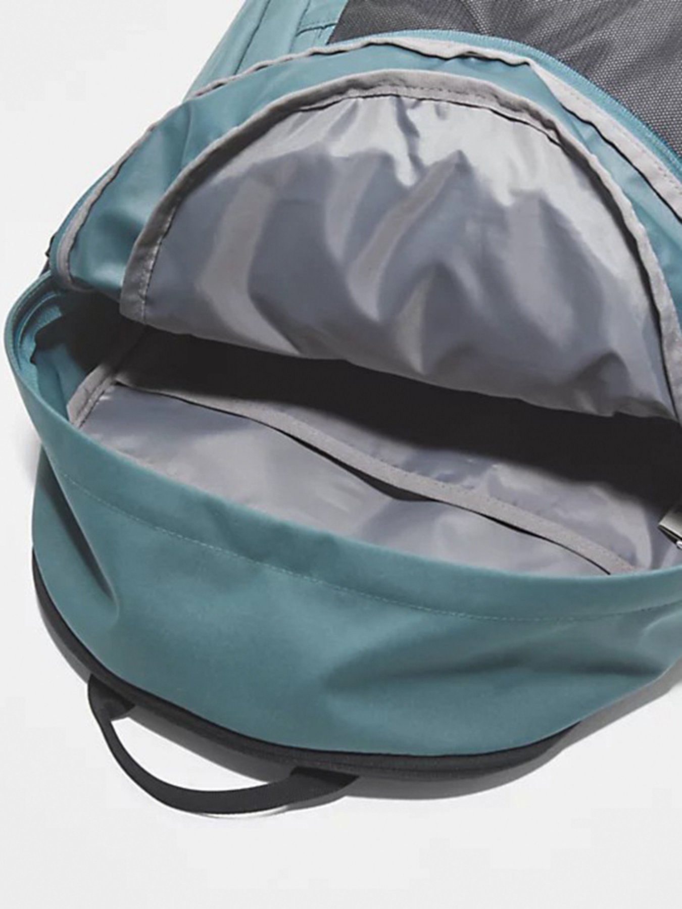 Рюкзаки Timberland Progressive Utility модель TB0A5W5H392 Фото