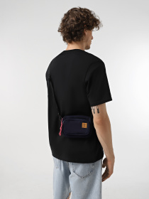 Кросс-боди Timberland All Gender Nylon Camera модель TB0A61NB451 Фото