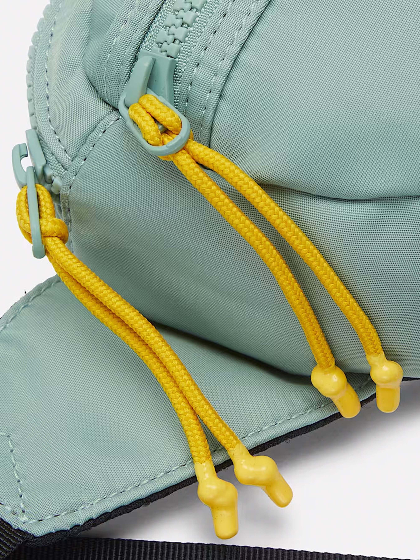 Поясна сумка Timberland Nylon 1,5L Модель TB0A66WFEC6 Фото