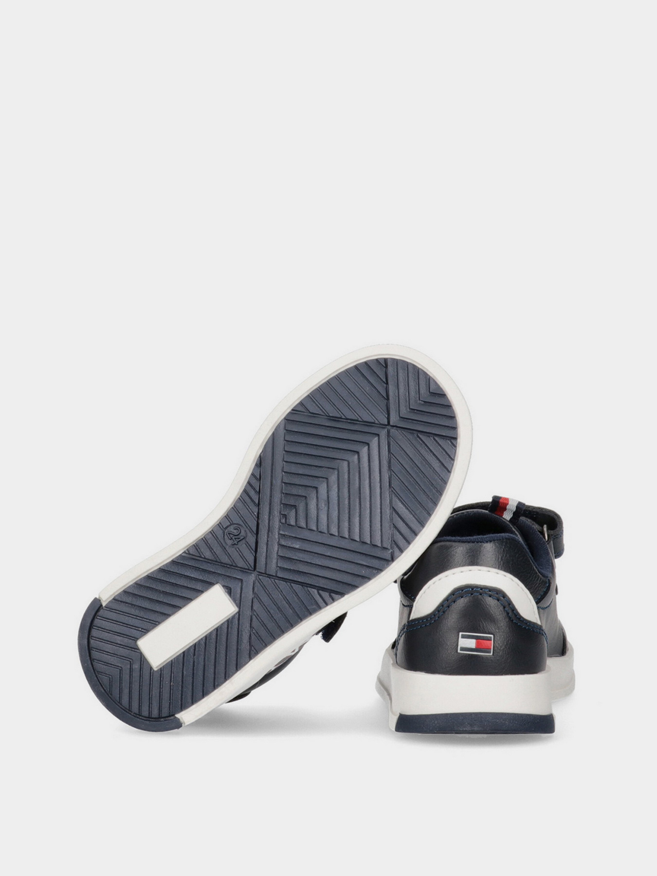 Кросівки Tommy Hilfiger модель T1B4-32218-1384X007 Кросівки Tommy Hilfiger модель T1B4-32218-1384X007 Фото