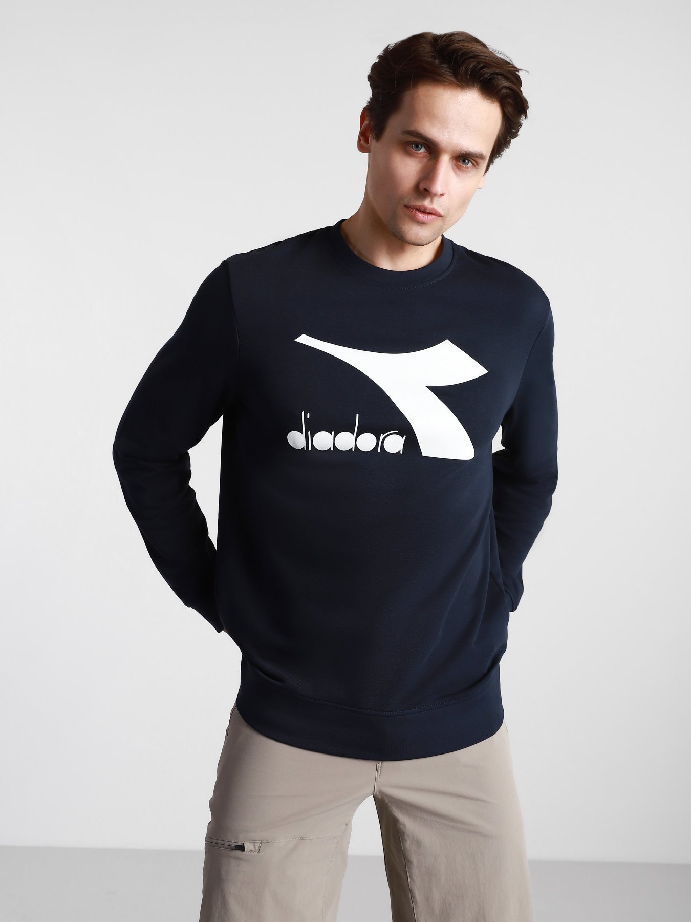 Свитшот DIADORA CREW LOGO CHROMIA модель 102.176453.60063 Фото