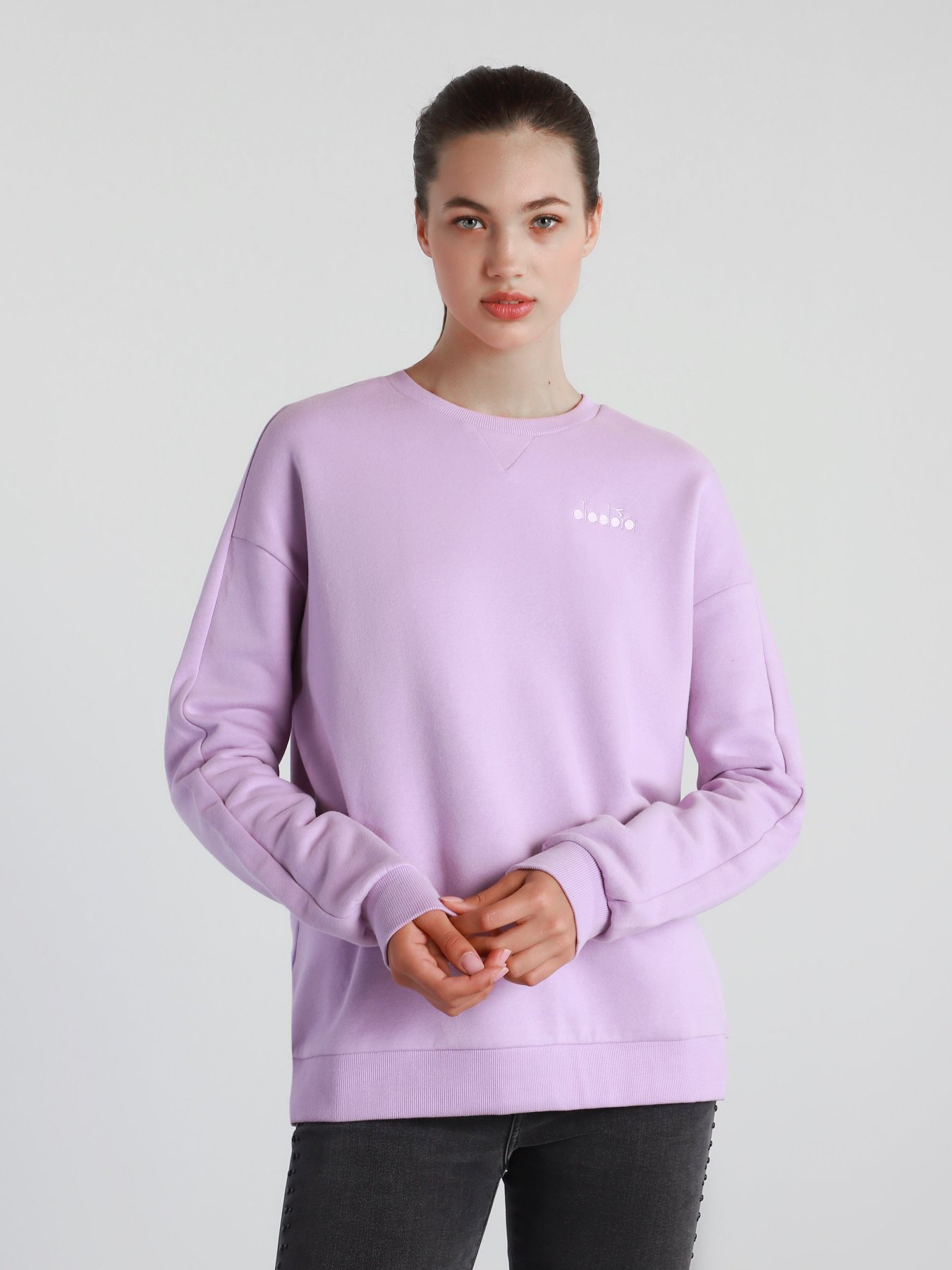 Свитшот DIADORA L. SWEATSHIRT CREW CHROMIA модель 102.176480.55195 Фото
