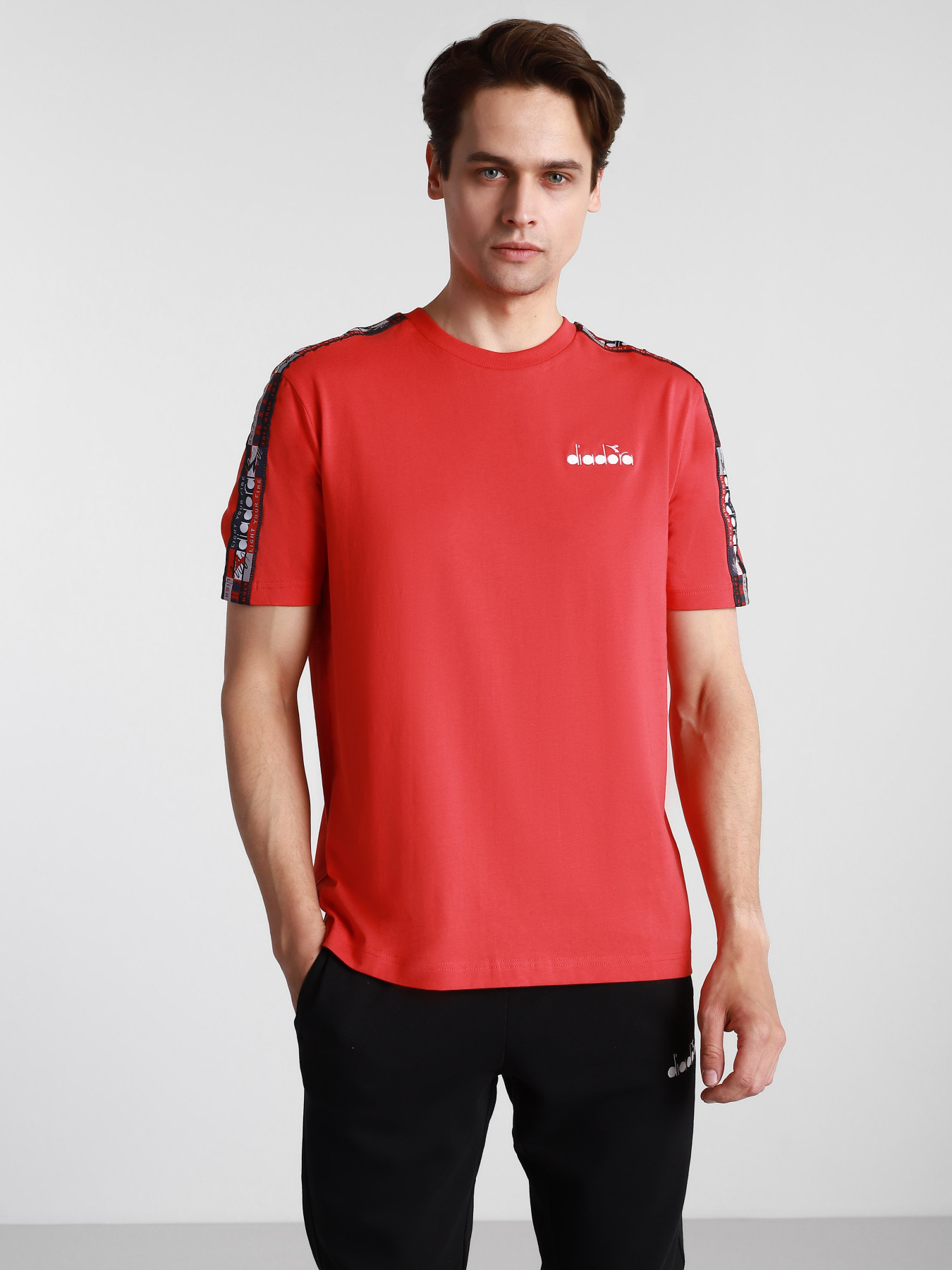 Футболка спортивная DIADORA OFFSIDE '95 модель 502.176429.45030 Фото