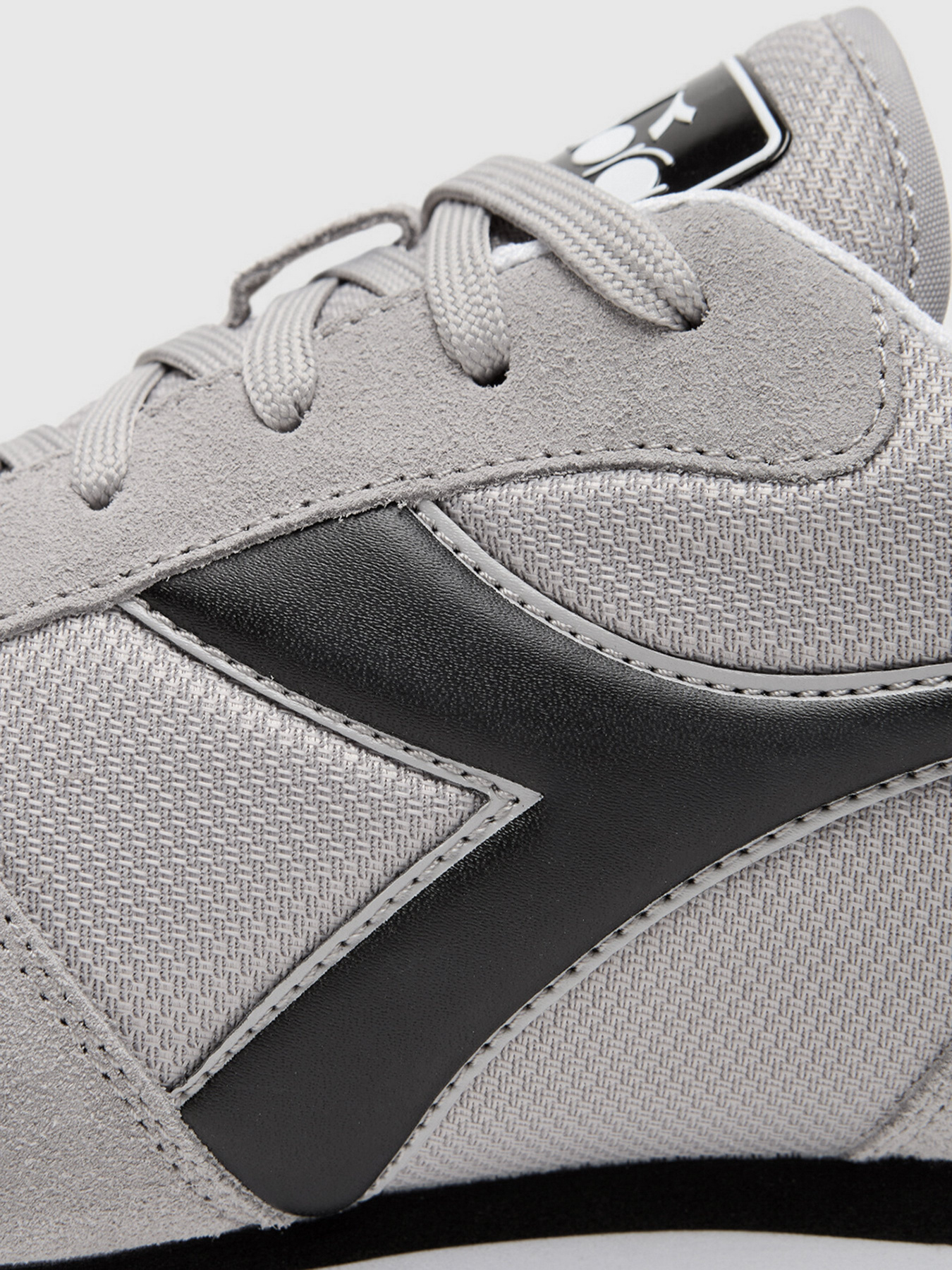 Кроссовки DIADORA SIMPLE RUN модель 101.173745.C3666 Фото