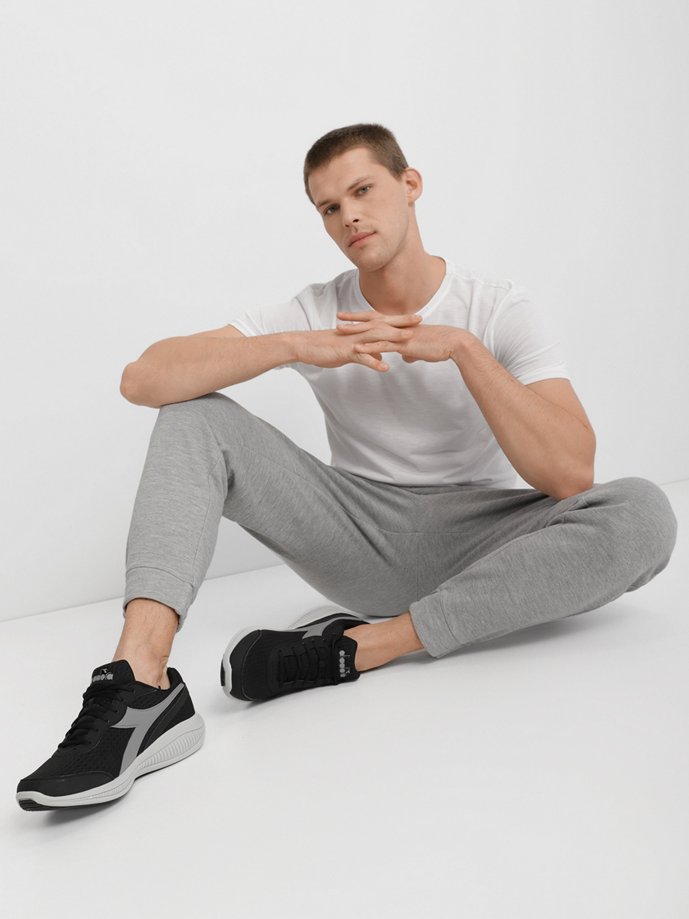 Кроссовки для бега DIADORA EAGLE 4 модель 101.176888.C0667 Фото