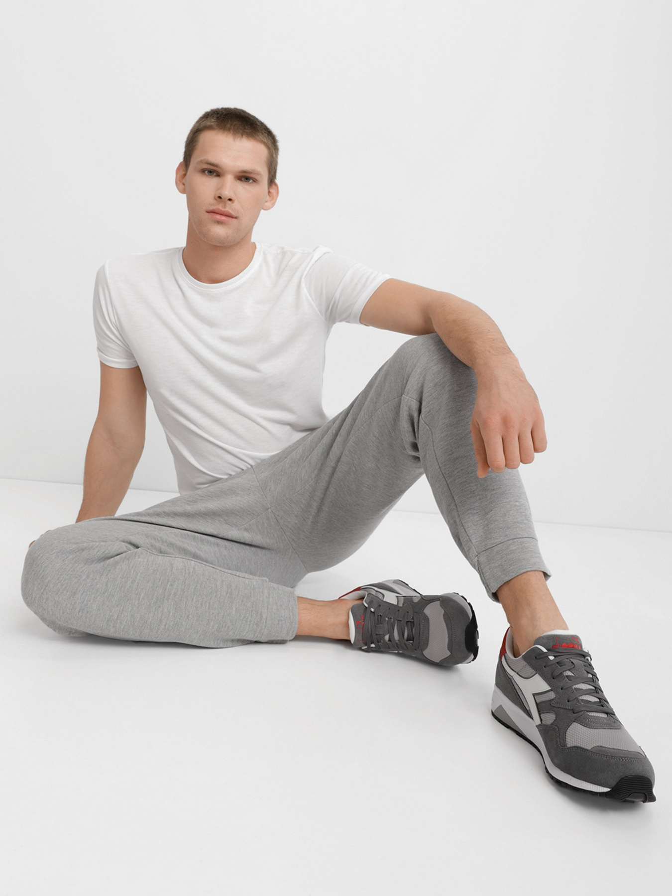 Кросівки повсякденні DIADORA N902 модель 501.173290.75069 Фото