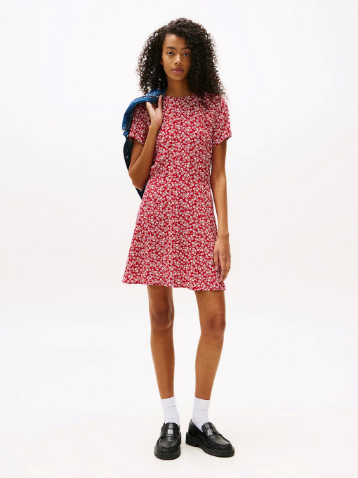 Платье мини Tommy Jeans модель DW0DW21120-0KP Фото