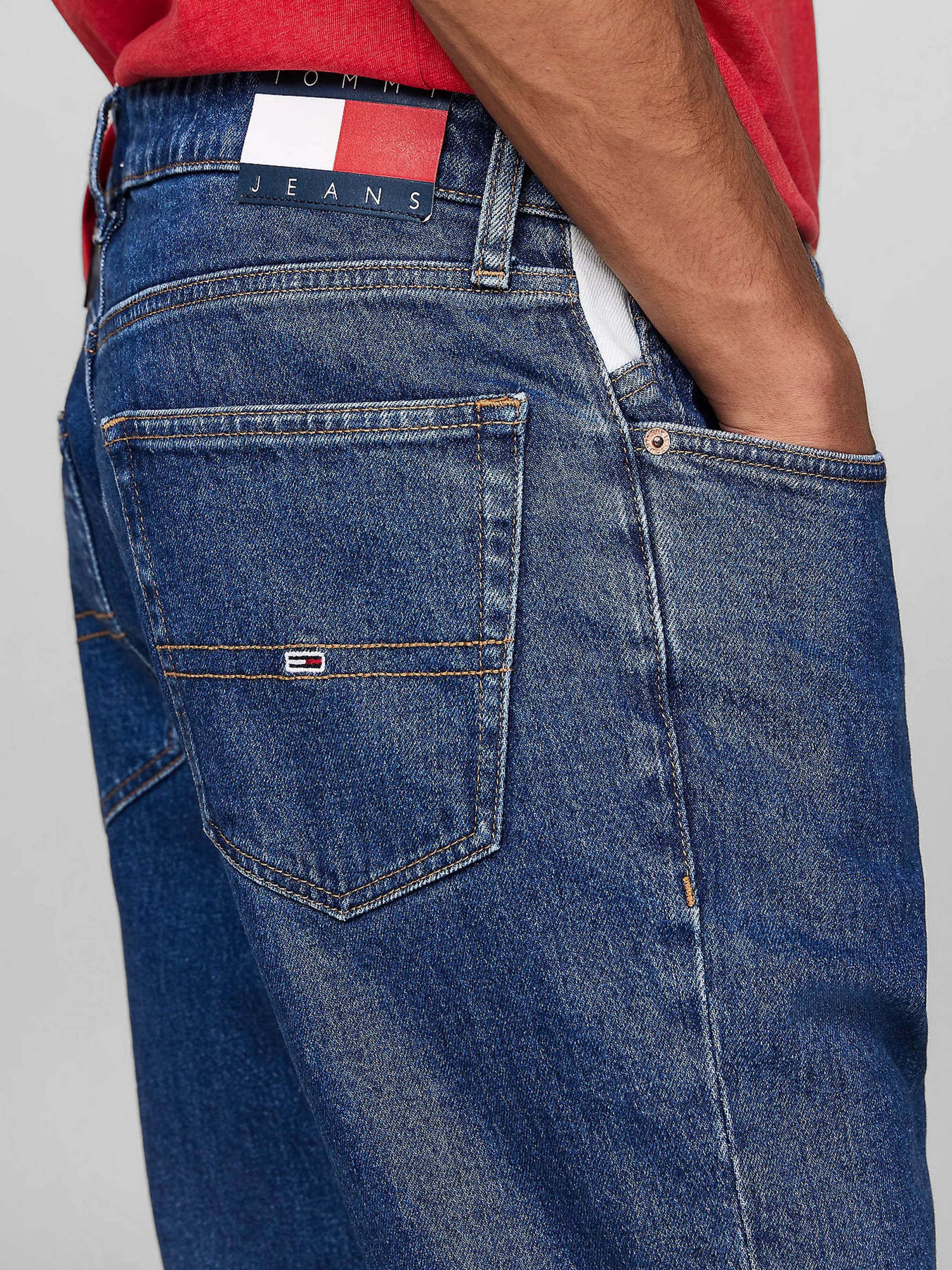 Завужені джинси Tommy Jeans модель DM0DM20181-1A4 Фото