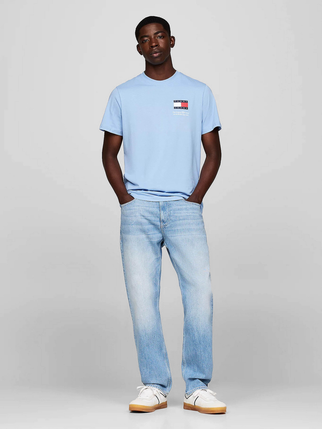 Зауженные джинсы Tommy Jeans модель DM0DM20182-1AB Фото