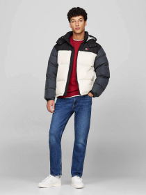 Пуховик Tommy Jeans модель DM0DM19639-ACG Фото