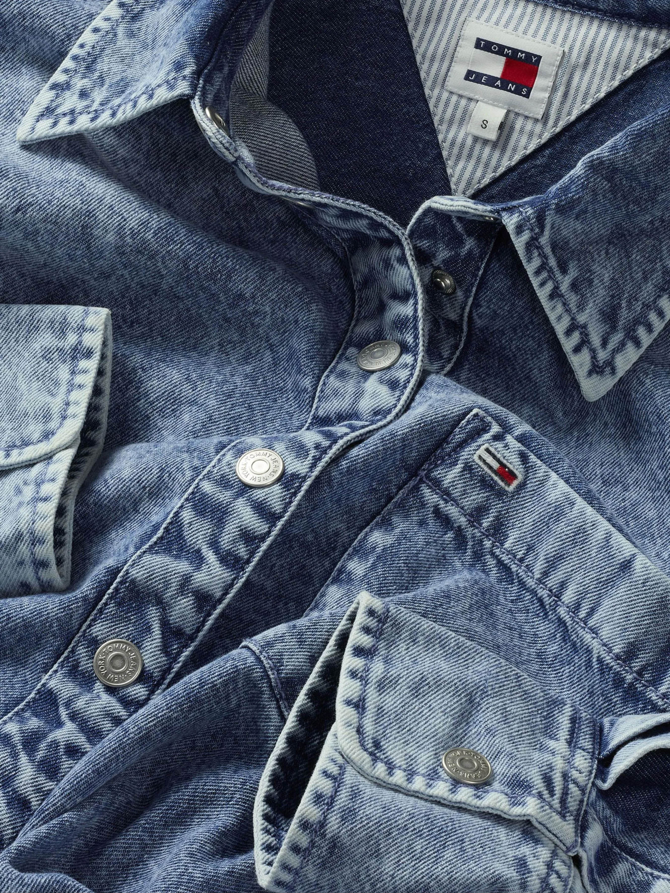 Рубашка Tommy Jeans модель DW0DW18868-1A4 Фото