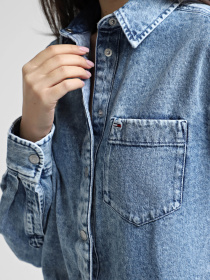 Сорочка повсякденна Tommy Jeans модель DW0DW18868-1A4 Сорочка повсякденна Tommy Jeans модель DW0DW18868-1A4 Фото