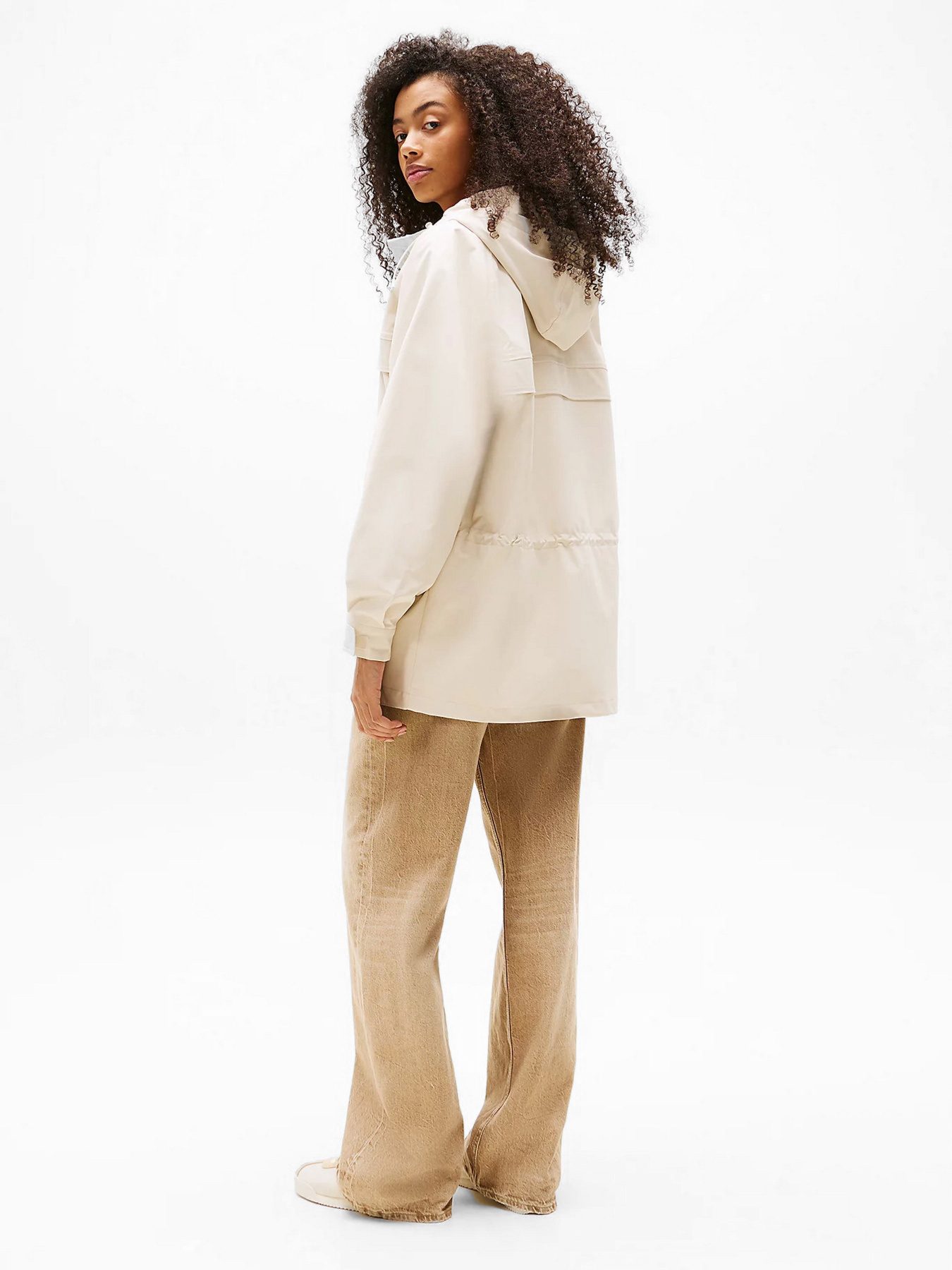 Демісезонна куртка Tommy Jeans модель DW0DW20244-ACG Фото