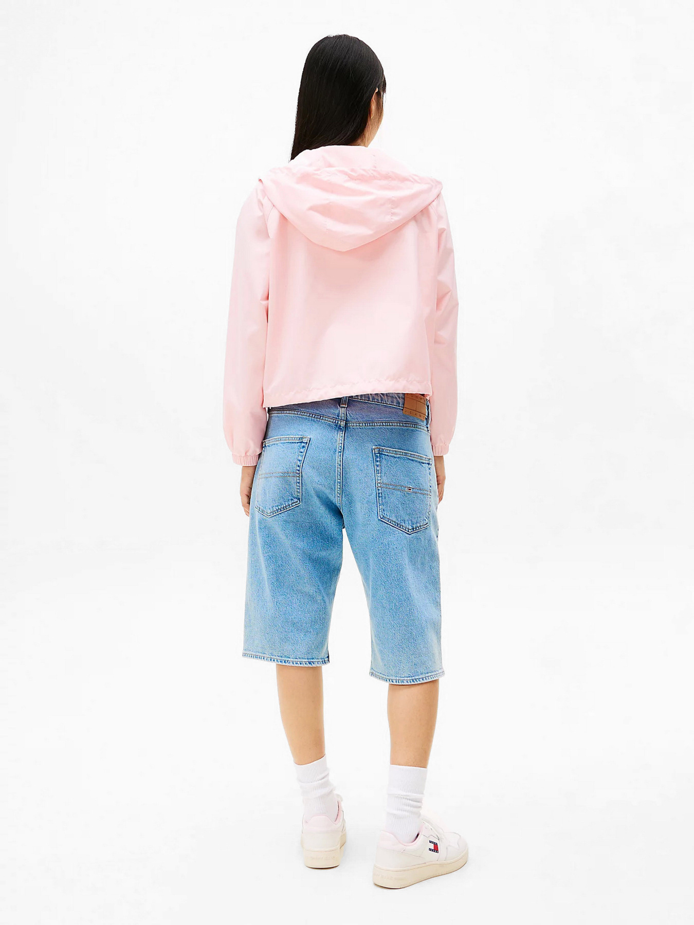 Вітровка Tommy Jeans модель DW0DW20672-TH3 Фото