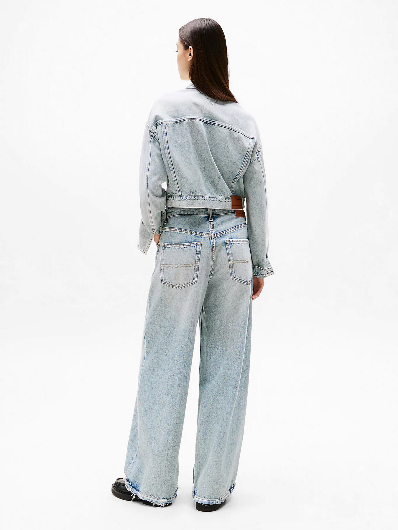 Широкі джинси Tommy Jeans модель DW0DW20015-1AB Фото