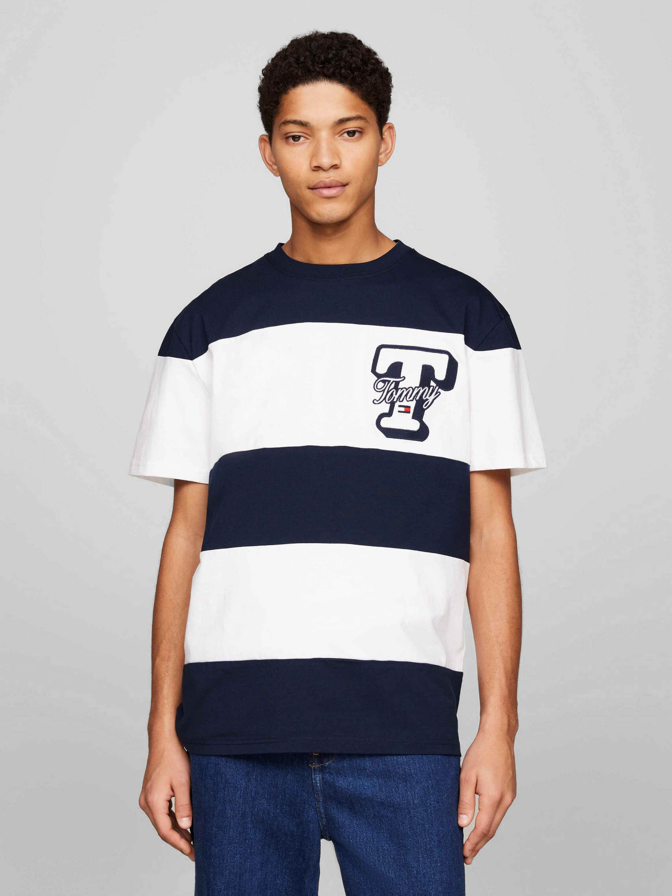 Футболка Tommy Jeans модель DM0DM18674-C1G Фото