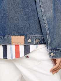 Джинсова куртка Tommy Jeans модель DM0DM18777-1BK Фото