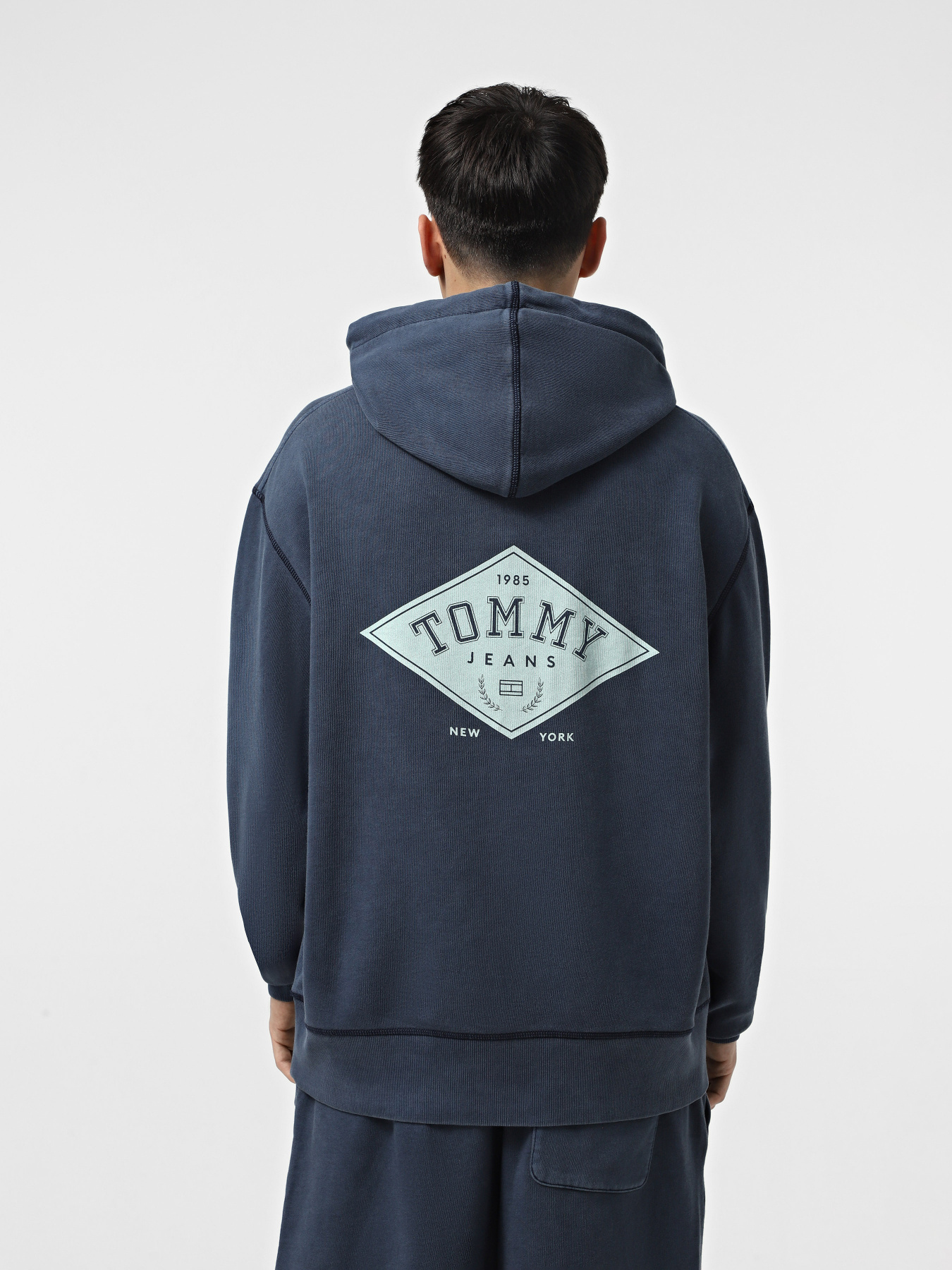 Худі Tommy Jeans модель DM0DM20840-C1G Фото