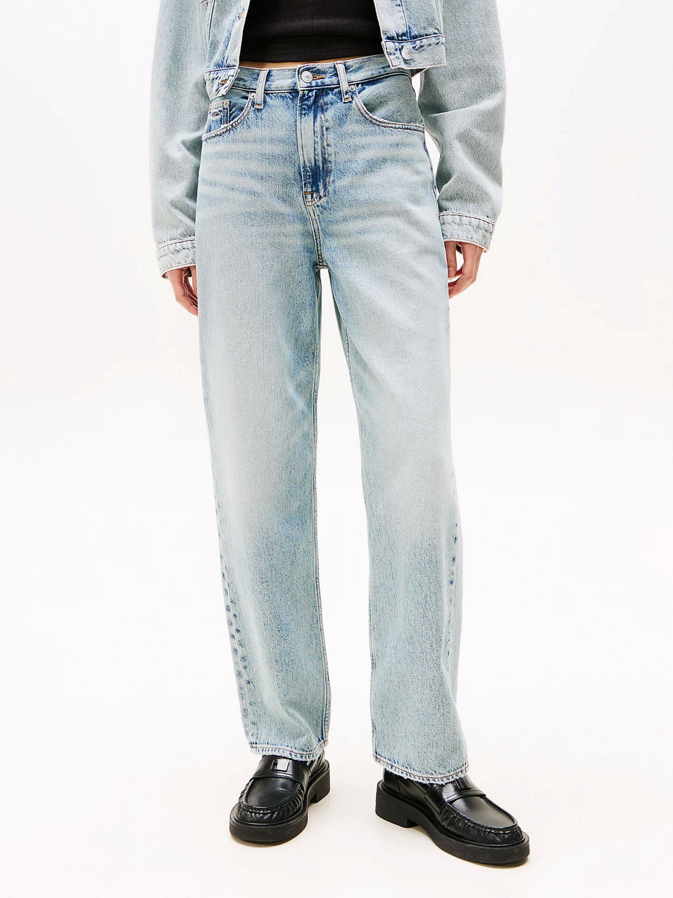 Прямые джинсы Tommy Jeans модель DW0DW20593-1AB Фото