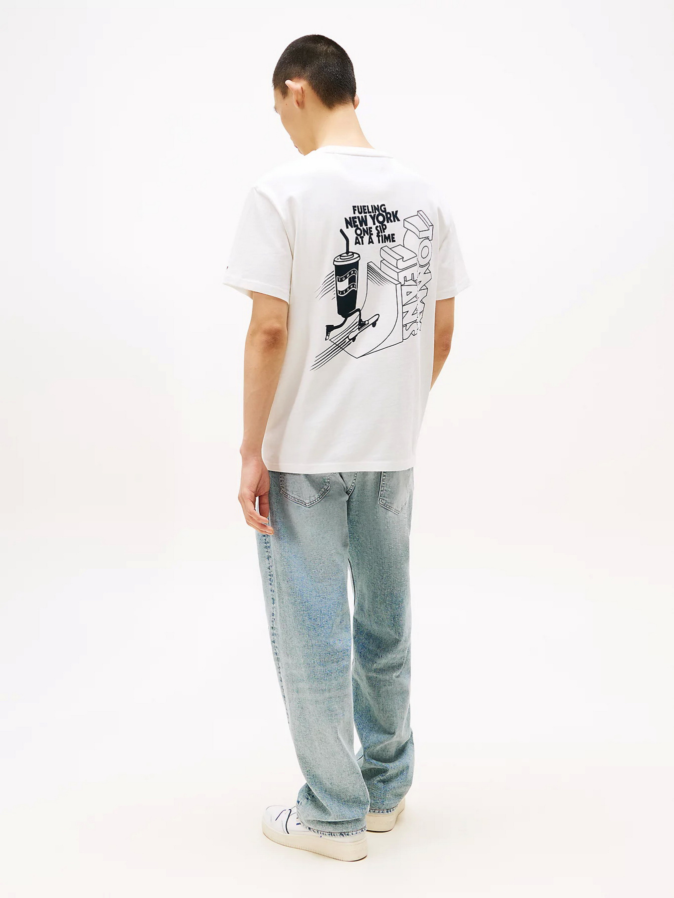 Футболка Tommy Jeans модель DM0DM21830-YBL Фото