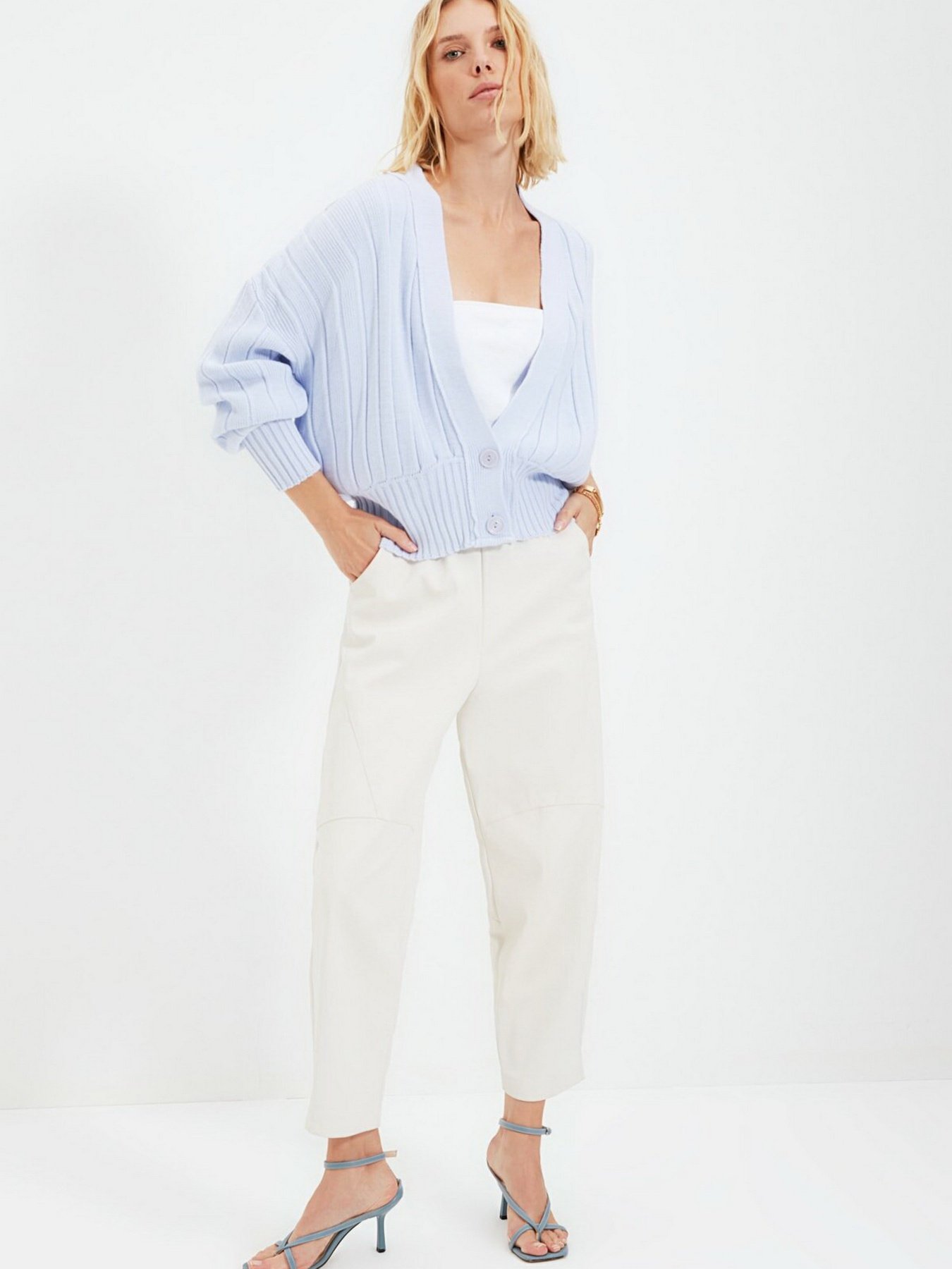 Кардиган Trendyol модель TWOAW21HI0380/Acik Mavi Фото