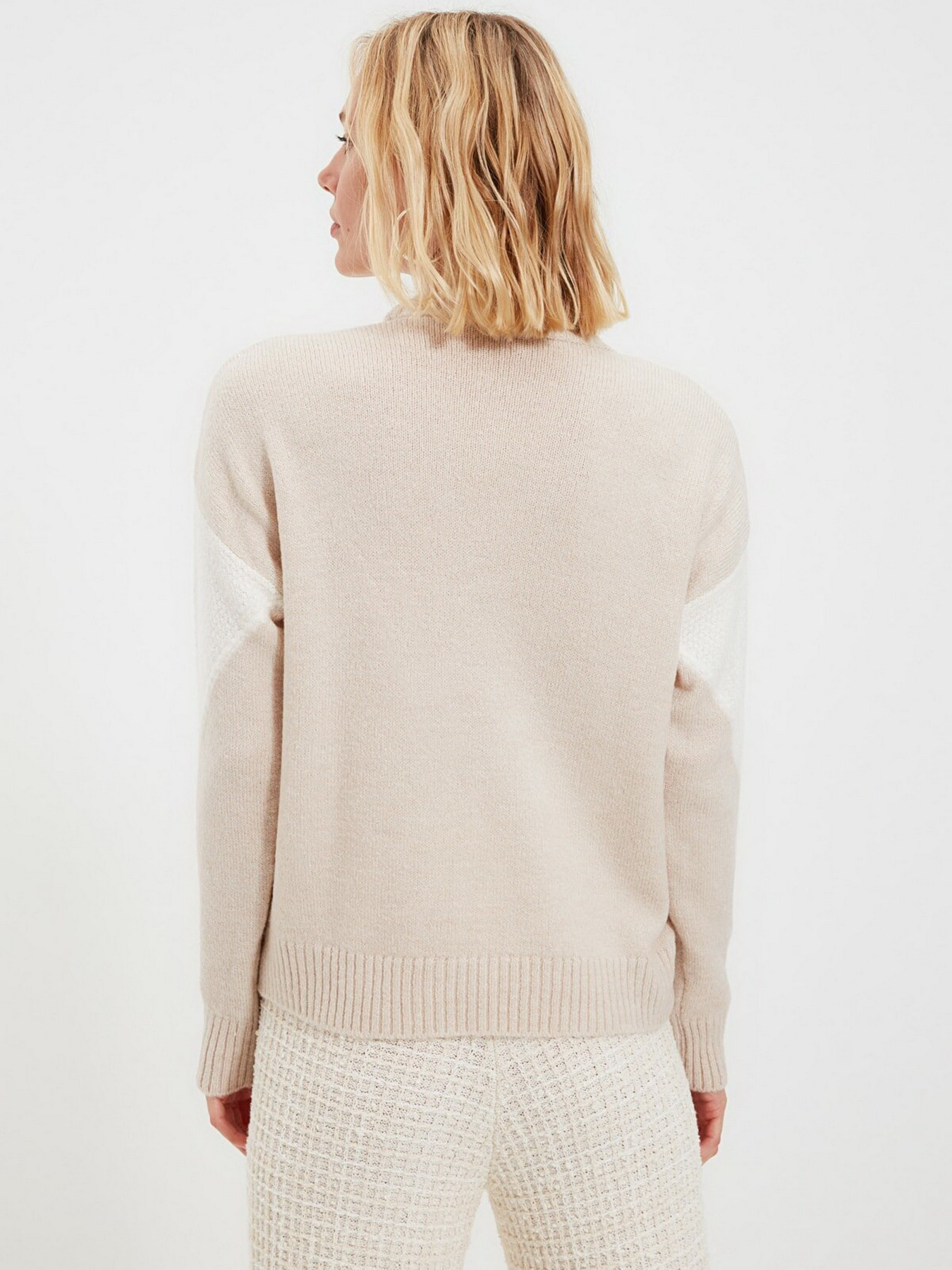 Джемпер Trendyol модель TWOAW21KZ0309/Tas Фото