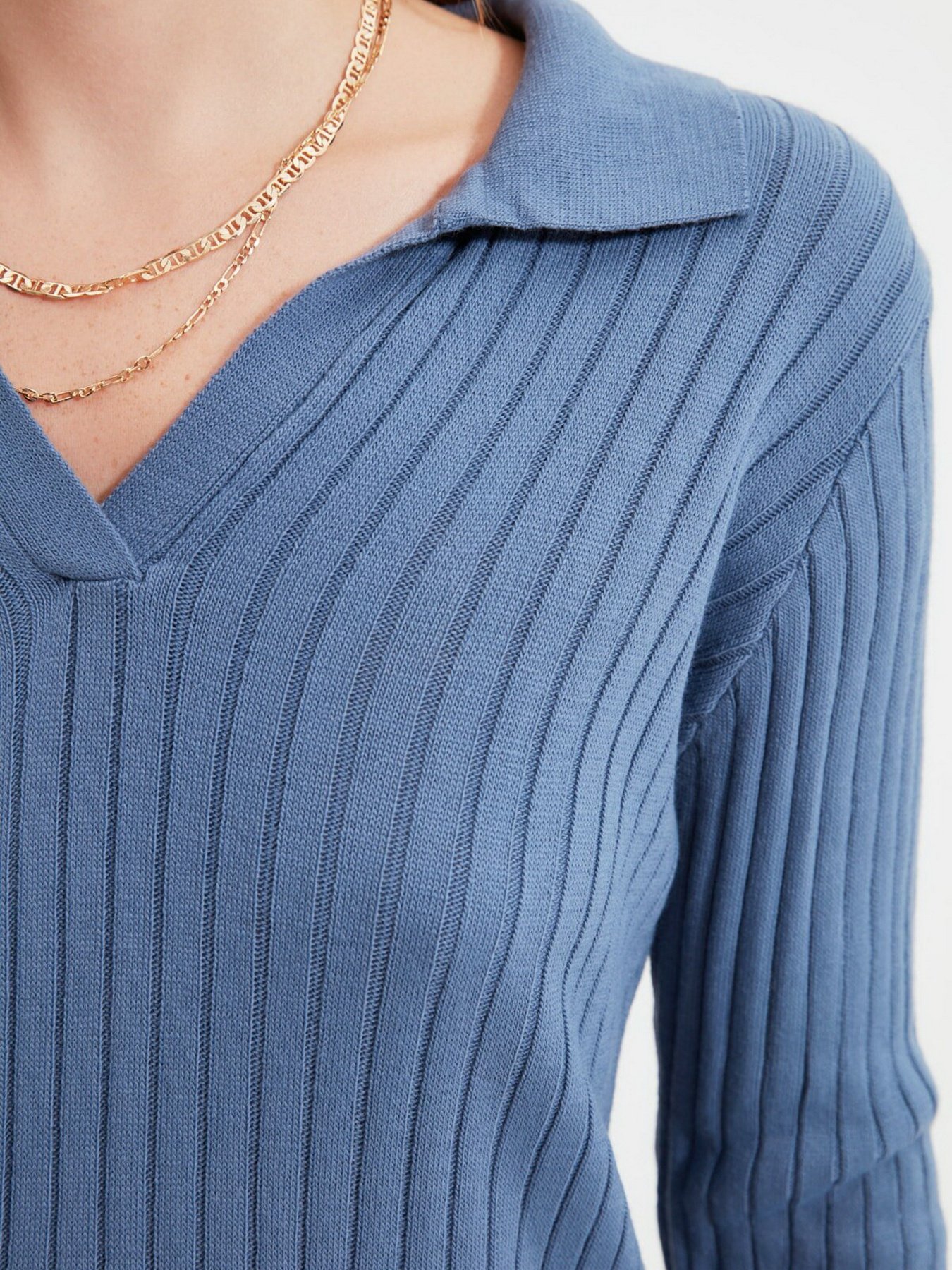 Джемпер Trendyol модель TWOAW21KZ1113/Indigo Джемпер Trendyol модель TWOAW21KZ1113/Indigo Фото