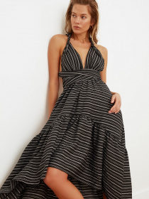 Платье миди Trendyol модель TBESS21EL3640/Siyah Фото