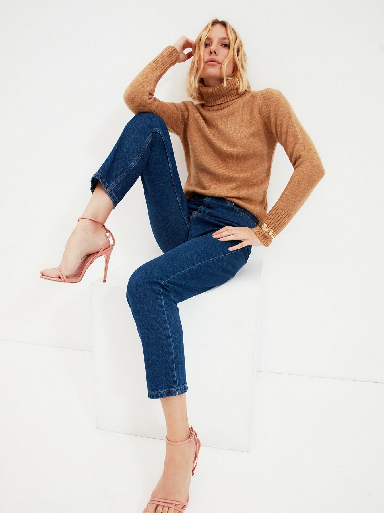 Джемпер Trendyol модель TWOAW21KZ1343/Camel Фото