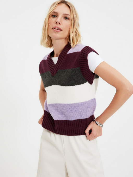 Жилет Trendyol модель TWOAW22BZ0003/Murdum Фото