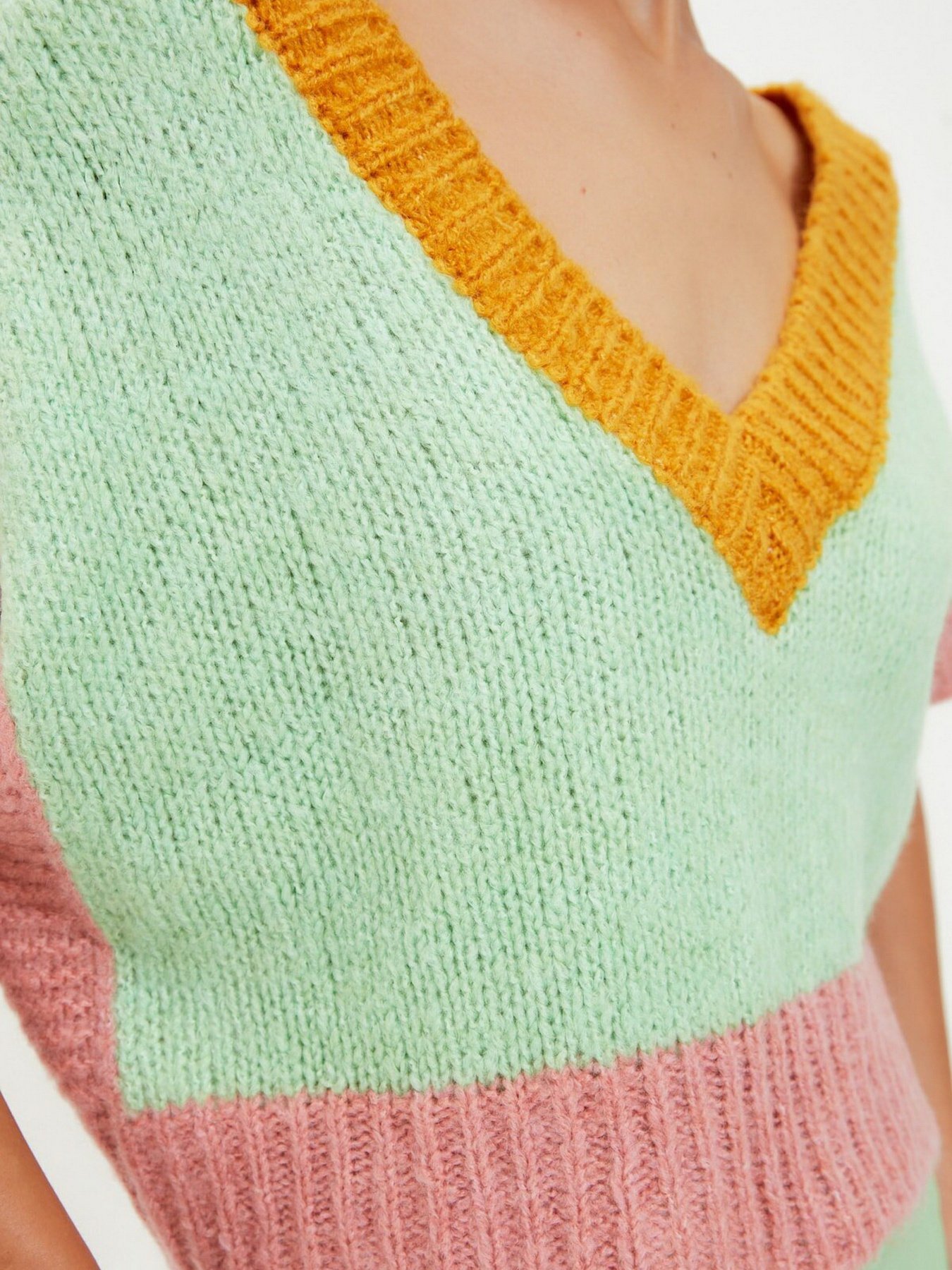 Жилет Trendyol модель TWOAW22BZ0013/Acik Yesil Фото