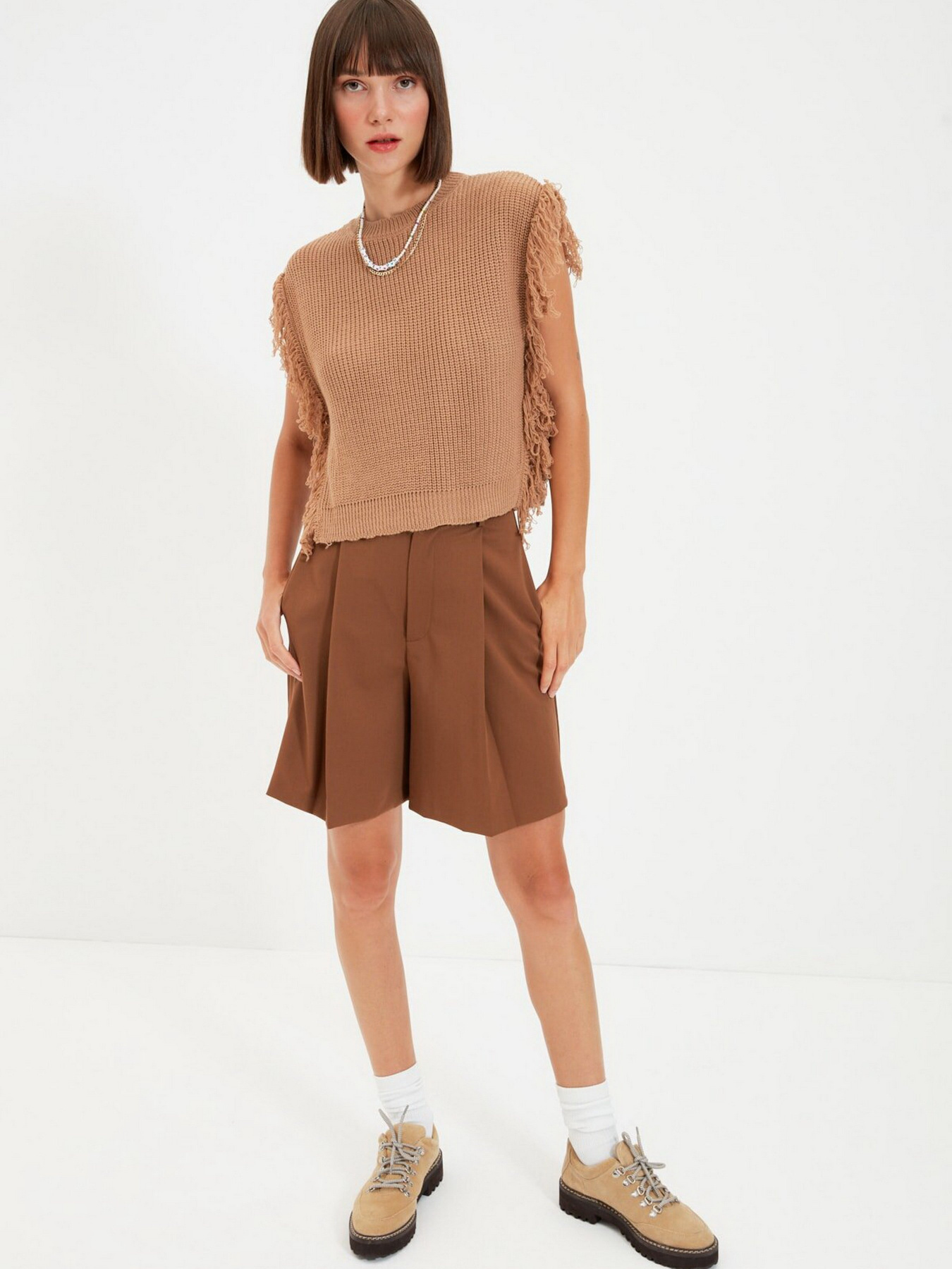 Жилет Trendyol модель TWOAW22BZ0014/Camel Жилет Trendyol модель TWOAW22BZ0014/Camel Фото