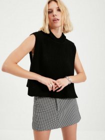 Жилет Trendyol модель TWOAW22BZ0027/Siyah Фото