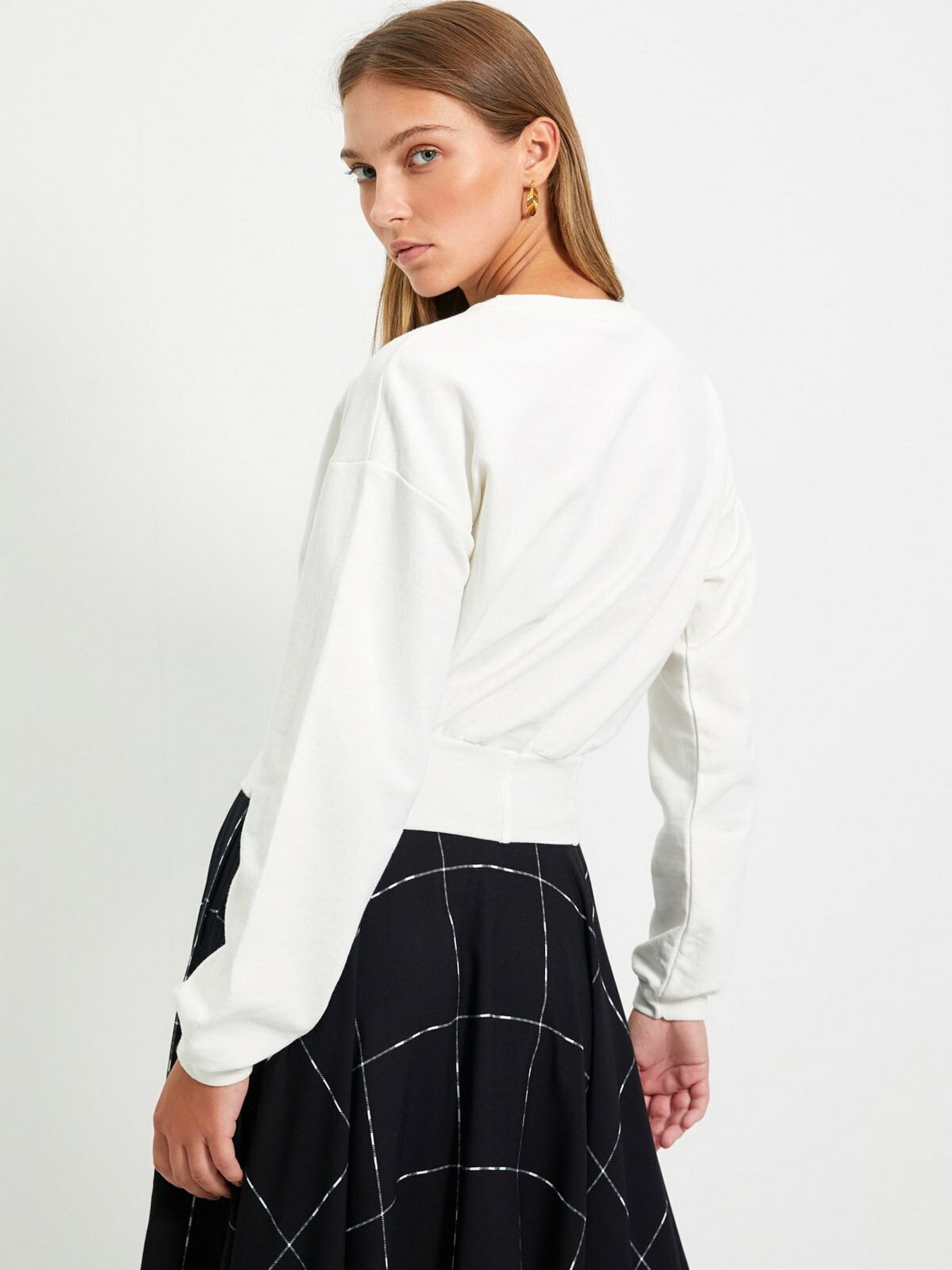 Свитшот Trendyol модель TWOAW22BZ0113/Ekru Фото