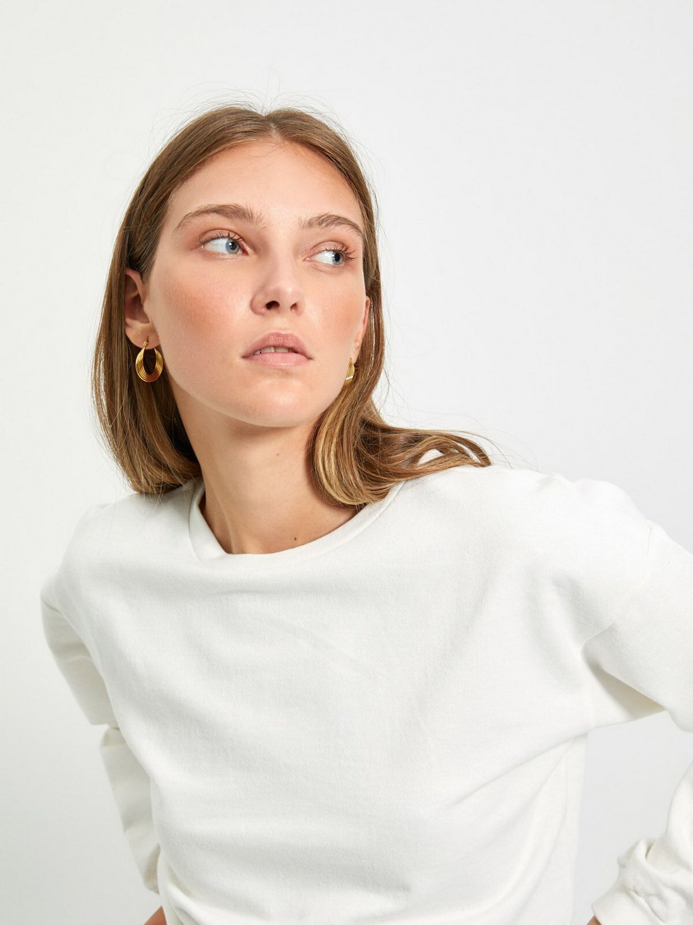 Свитшот Trendyol модель TWOAW22BZ0113/Ekru Фото