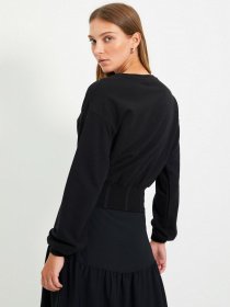 Свитшот Trendyol модель TWOAW22BZ0113/Siyah Свитшот Trendyol модель TWOAW22BZ0113/Siyah Фото